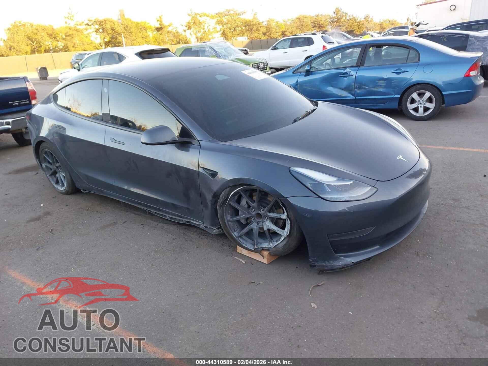 TESLA MODEL 3 2023 - 5YJ3E1EA4PF683046