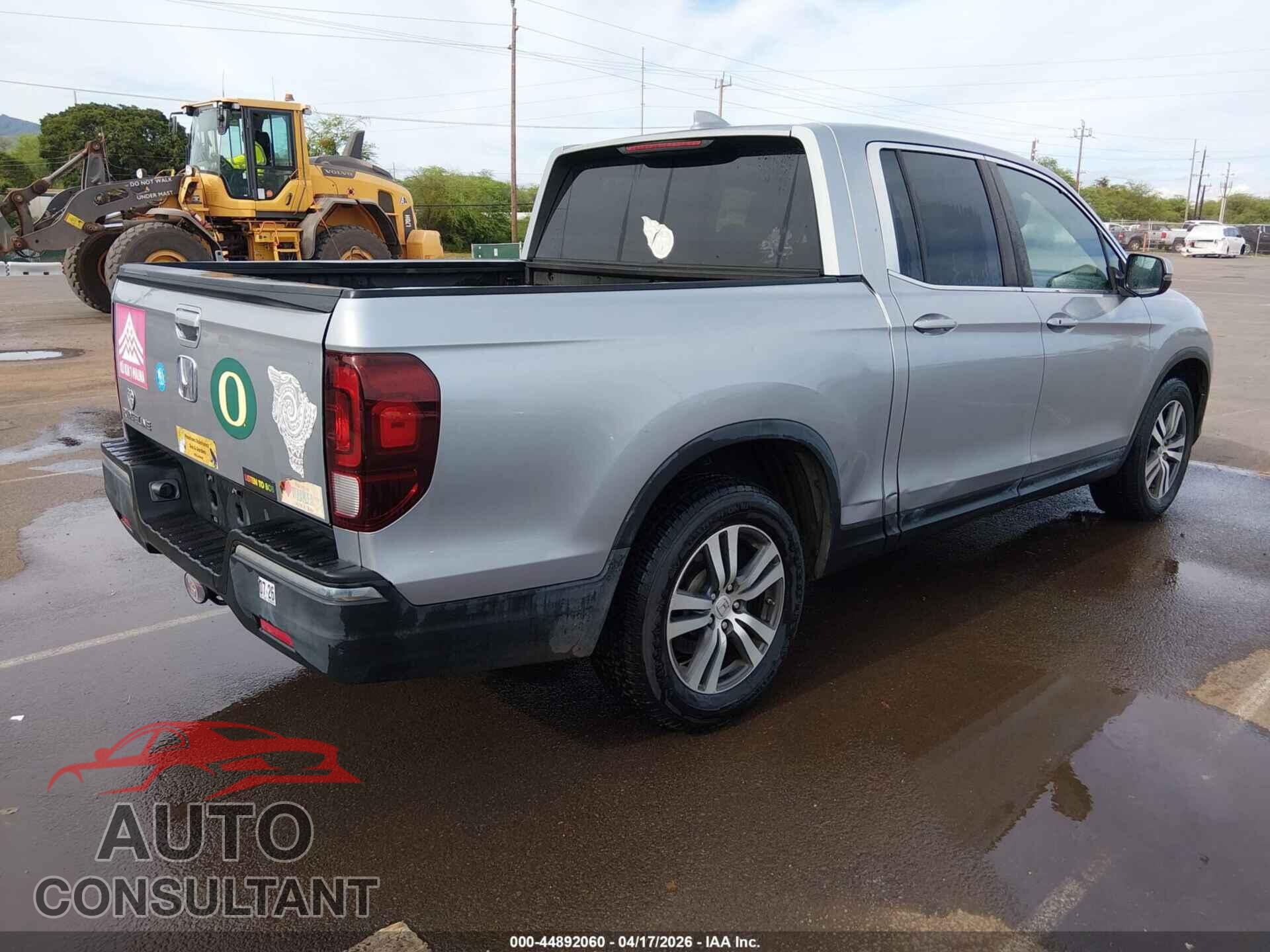HONDA RIDGELINE 2017 - 5FPYK2F41HB011676