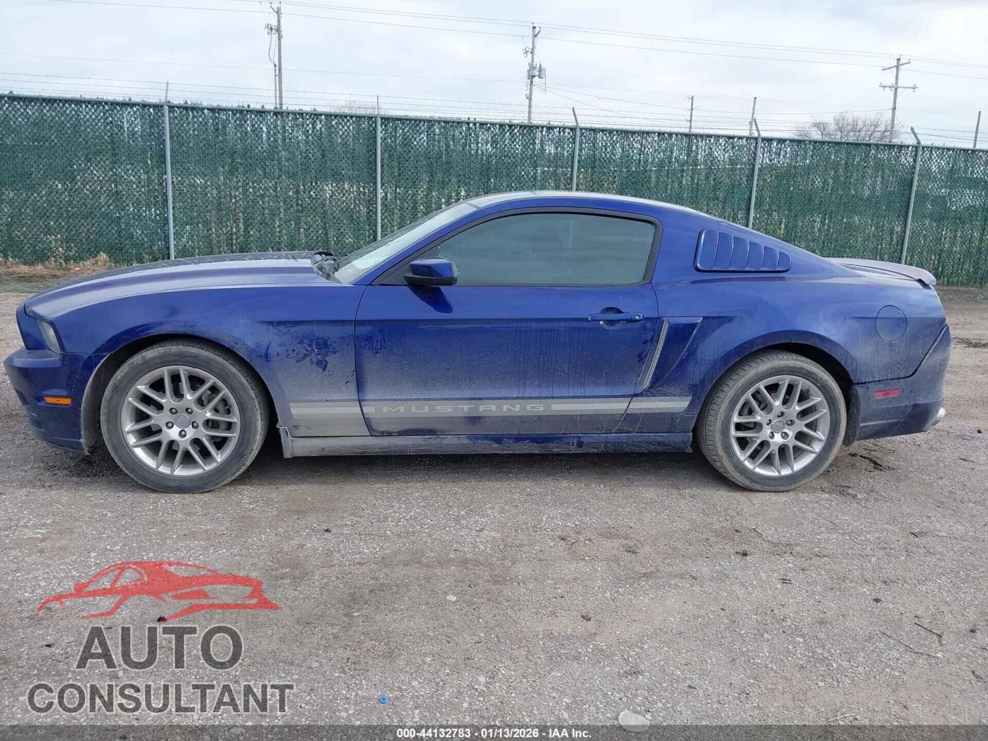 FORD MUSTANG 2013 - 1ZVBP8AM1D5259381