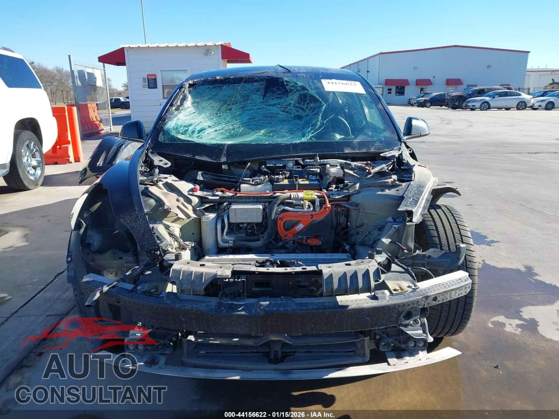 TESLA MODEL 3 2021 - 5YJ3E1EB2MF061033