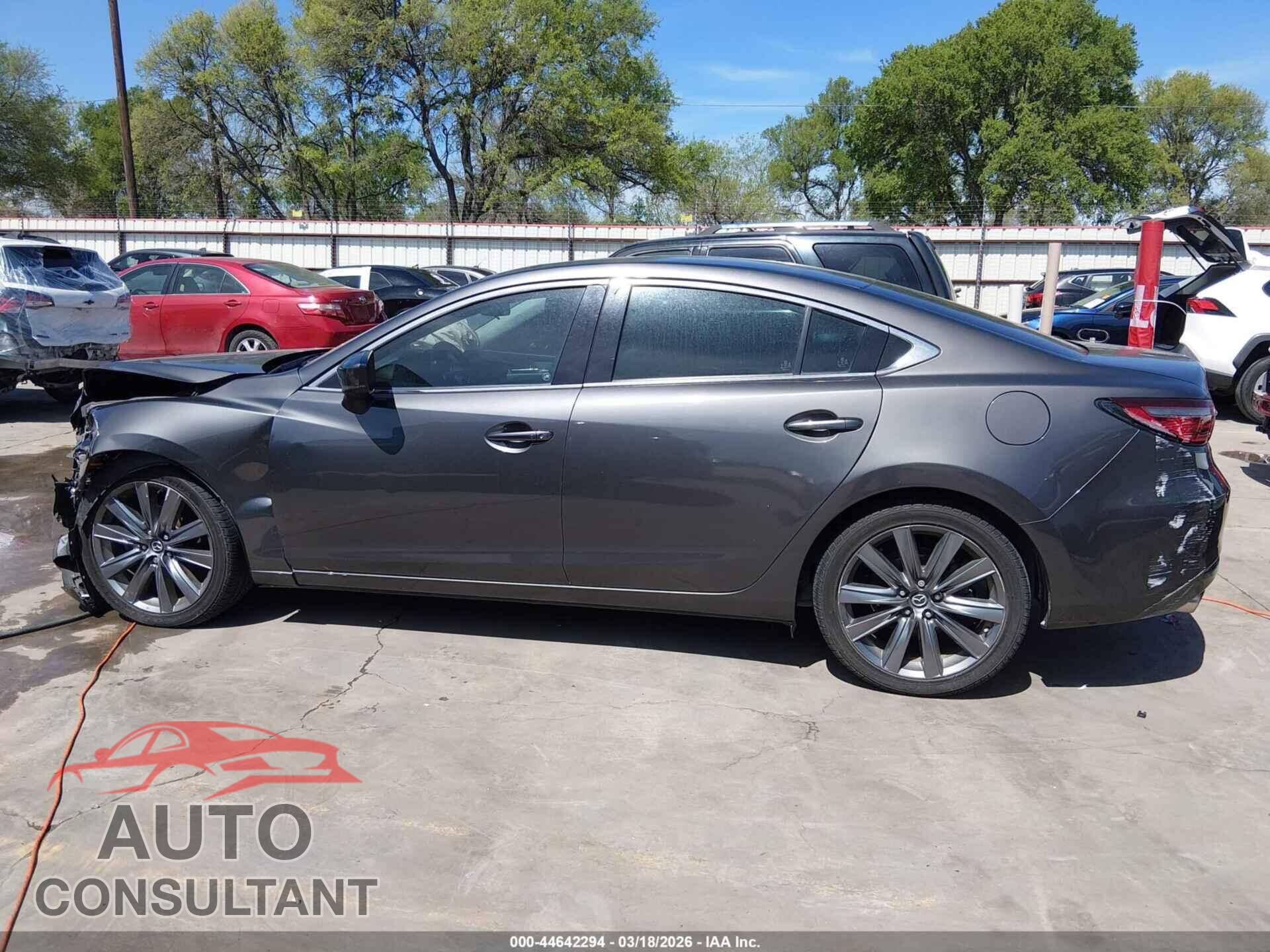 MAZDA MAZDA6 2018 - JM1GL1VM4J1327147