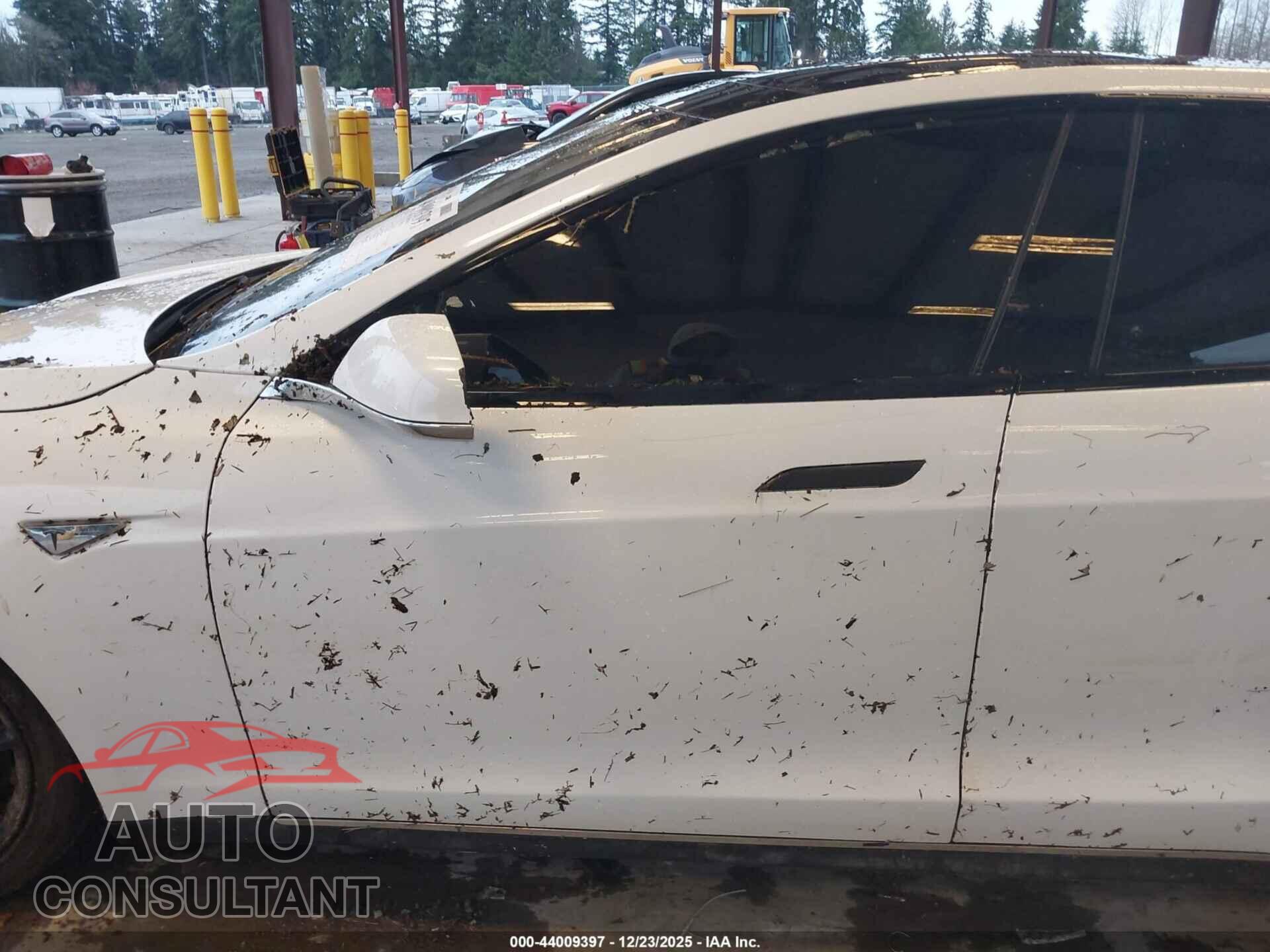 TESLA MODEL S 2012 - 5YJSA1DP5CFS00655