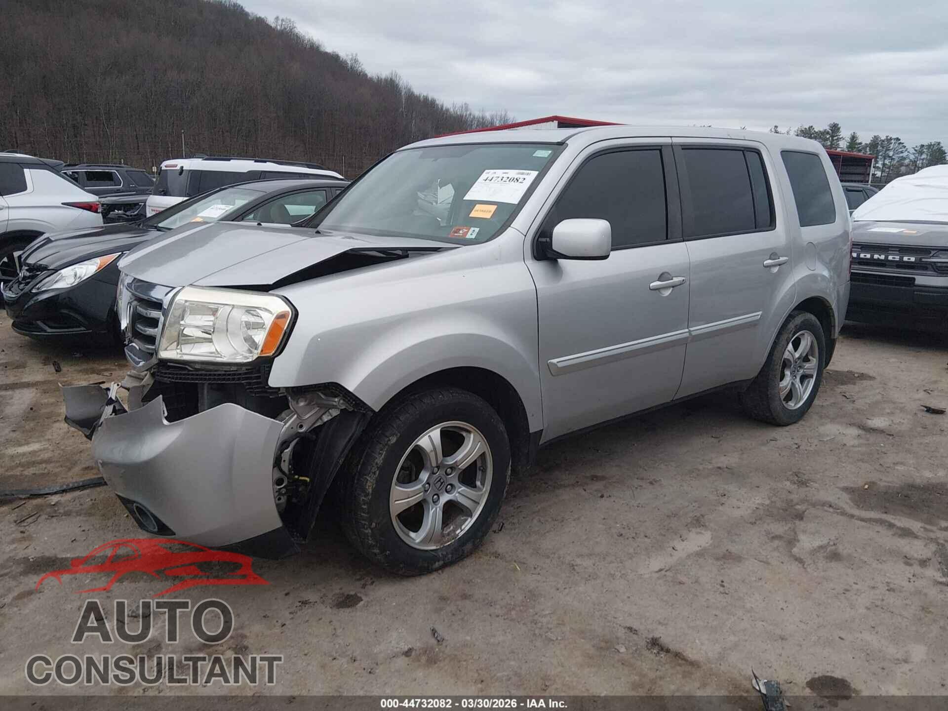HONDA PILOT 2015 - 5FNYF4H54FB072984