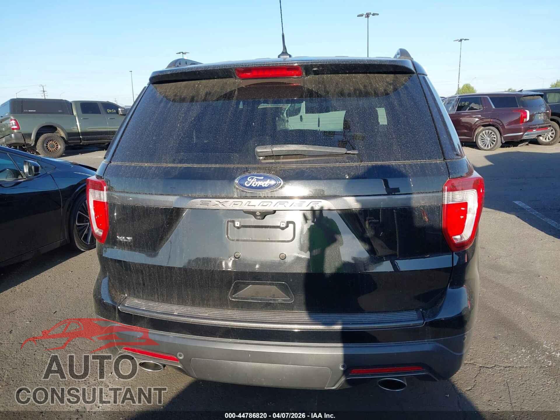 FORD EXPLORER 2018 - 1FM5K7D82JGB18287