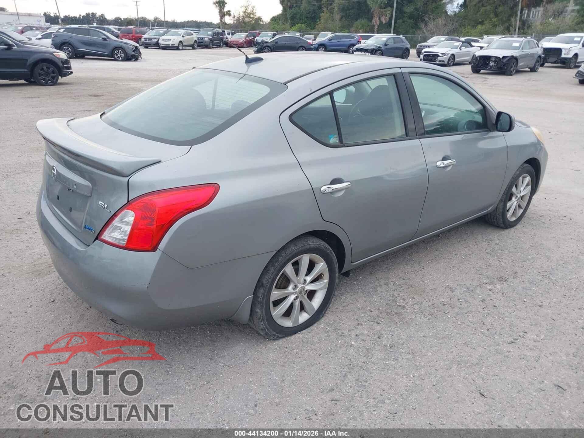 NISSAN VERSA 2014 - 3N1CN7AP0EL877832