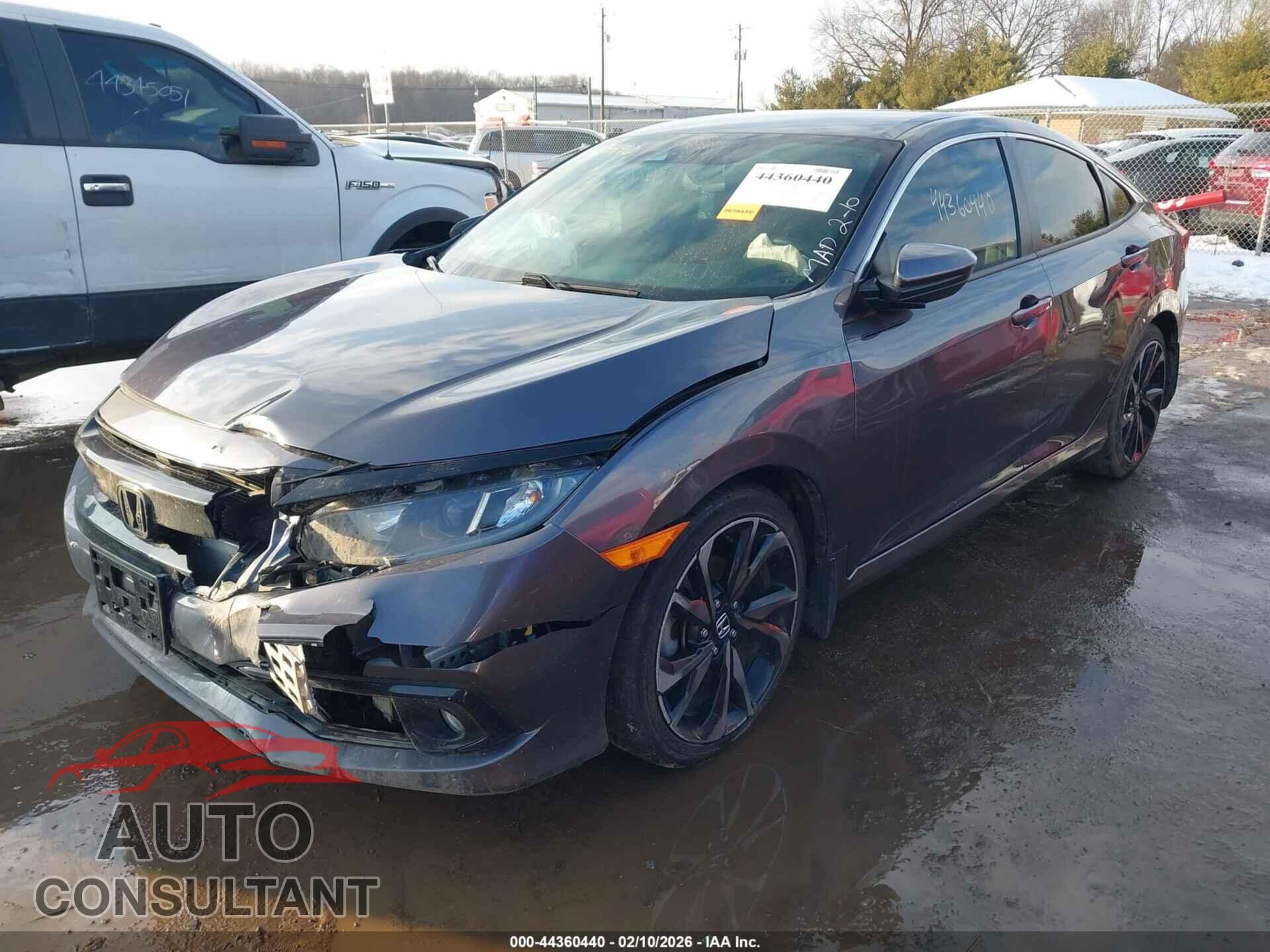 HONDA CIVIC 2019 - 2HGFC2F88KH581189