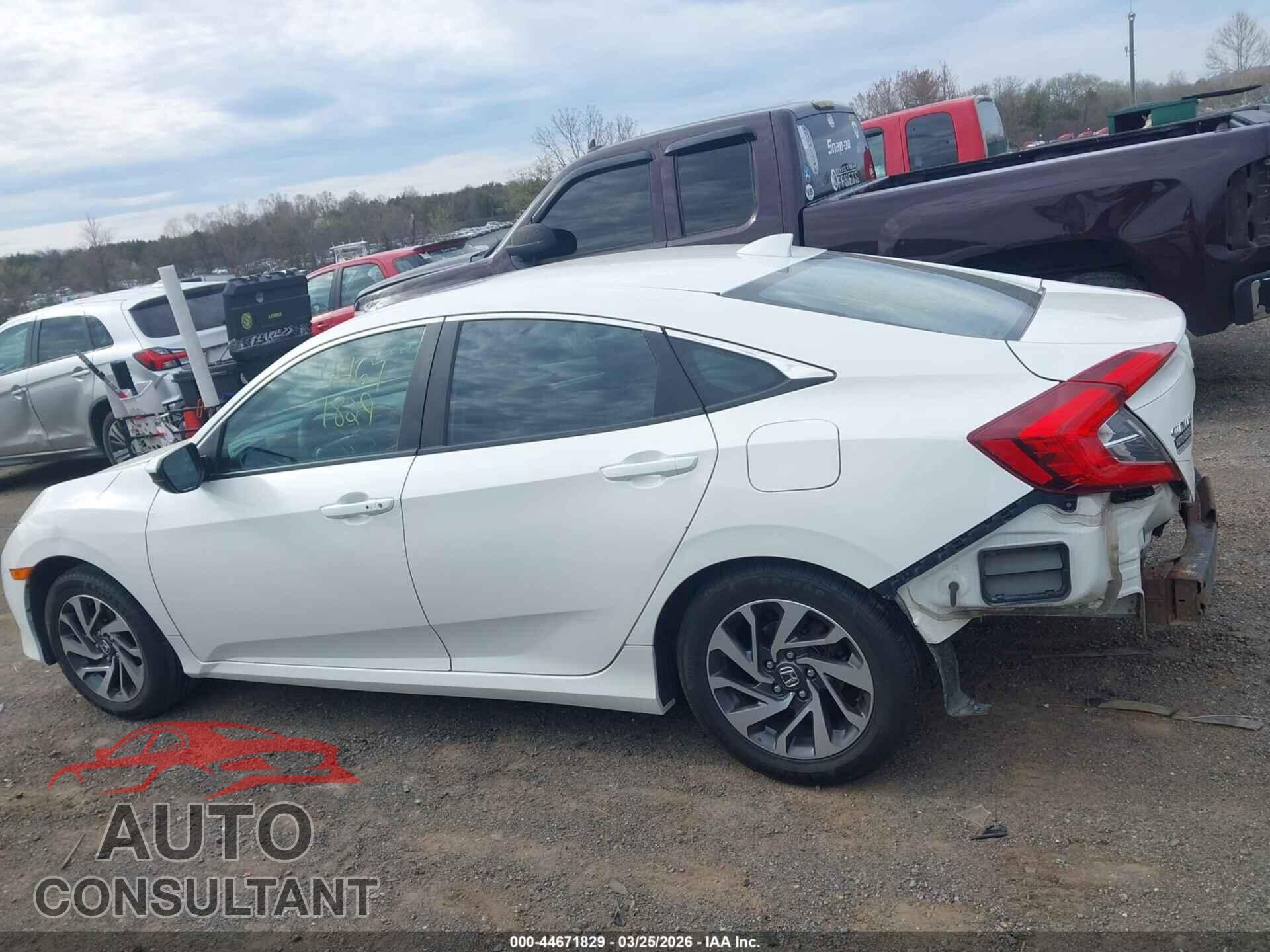HONDA CIVIC 2017 - 19XFC2F71HE016437