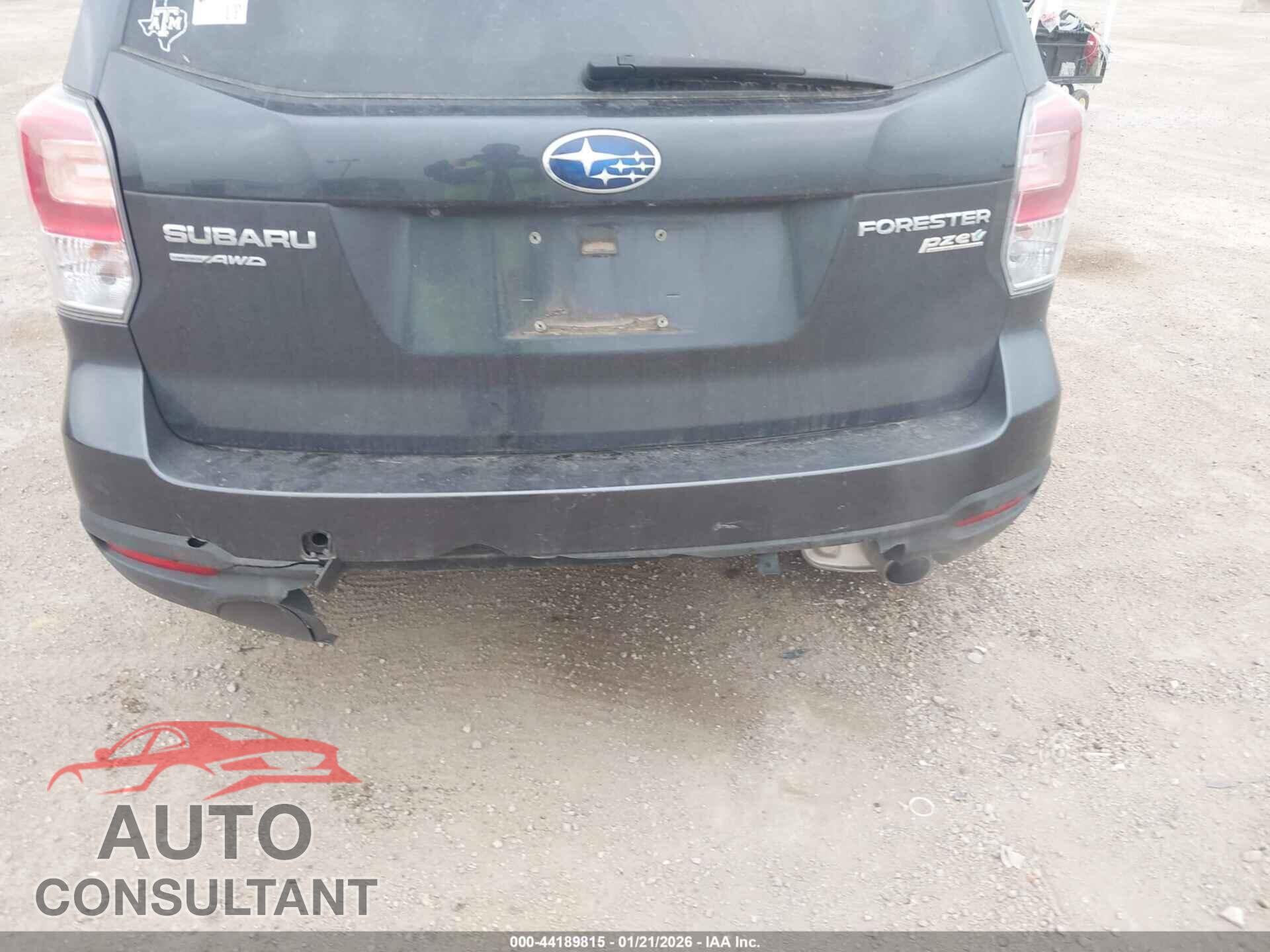 SUBARU FORESTER 2017 - JF2SJAGC8HH551223