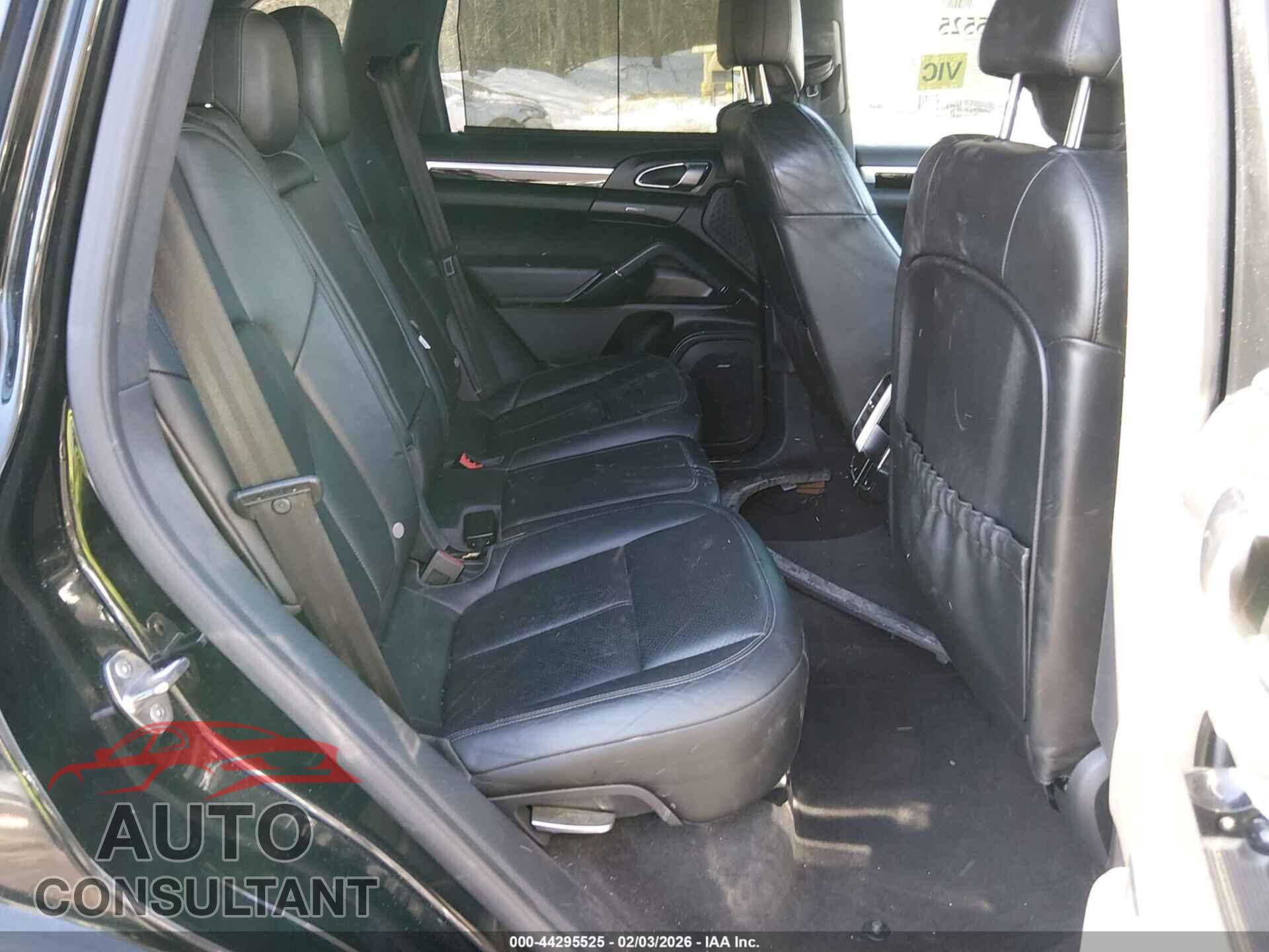 PORSCHE CAYENNE 2013 - WP1AB2A2XDLA85846