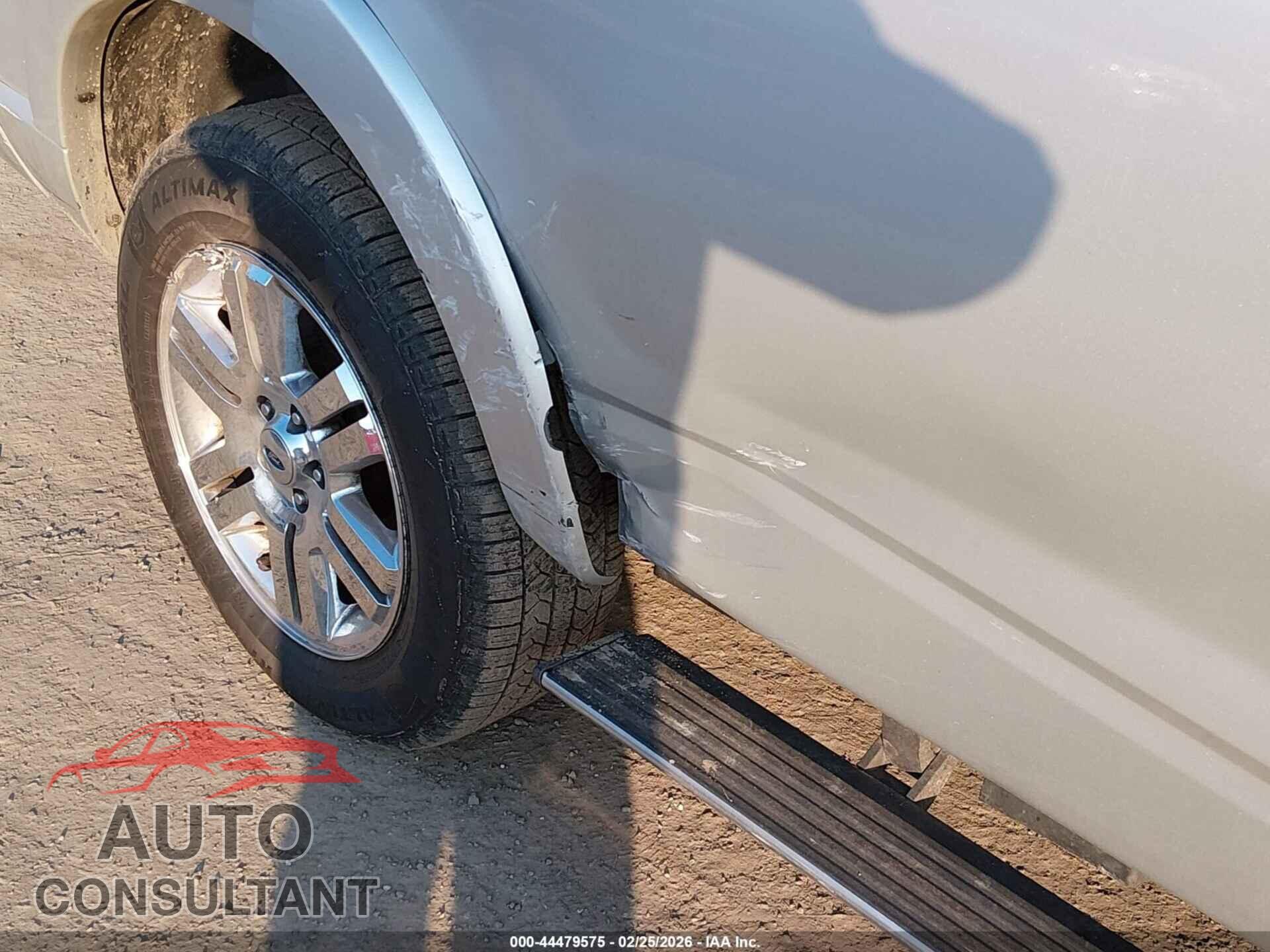 FORD EXPLORER 2010 - 1FMEU7FE7AUA19219