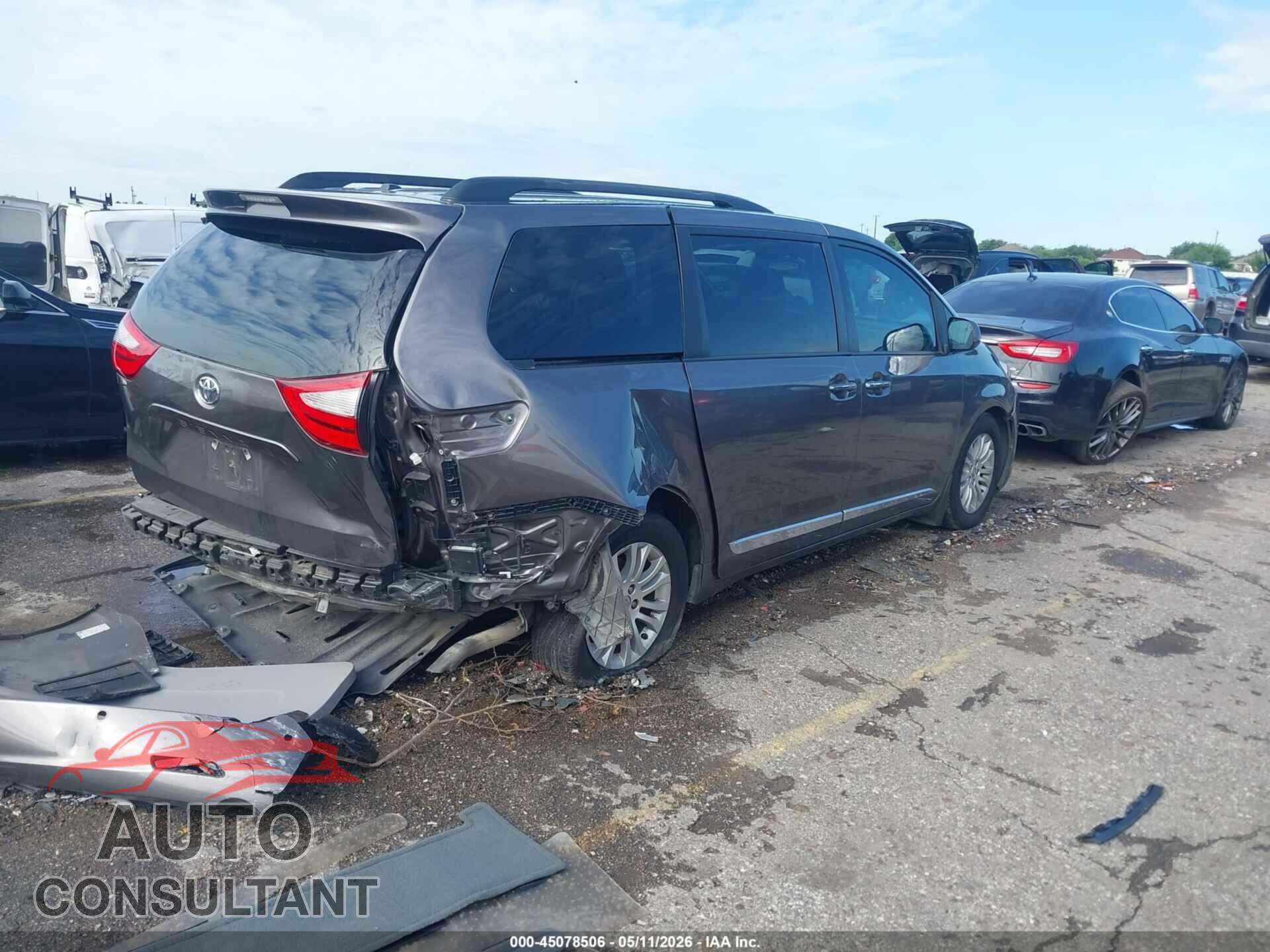 TOYOTA SIENNA 2016 - 5TDYK3DC6GS752747