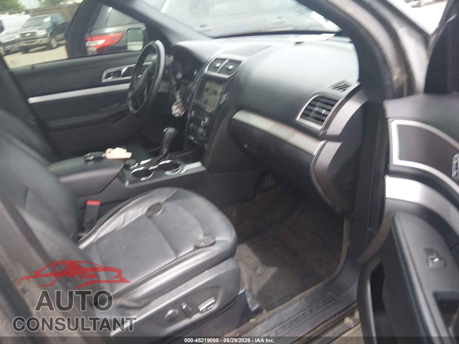 FORD EXPLORER 2017 - 1FM5K8D84HGD41009