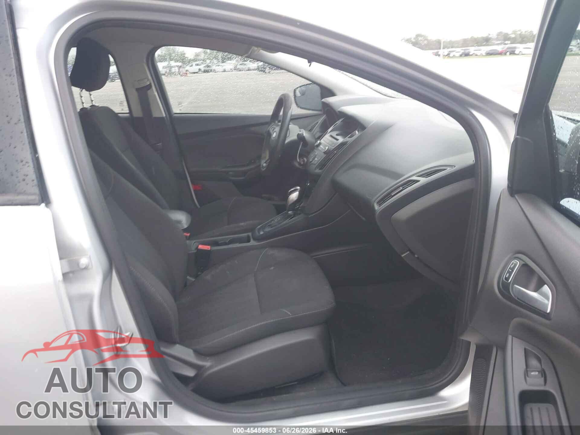FORD FOCUS 2016 - 1FADP3F27GL276391