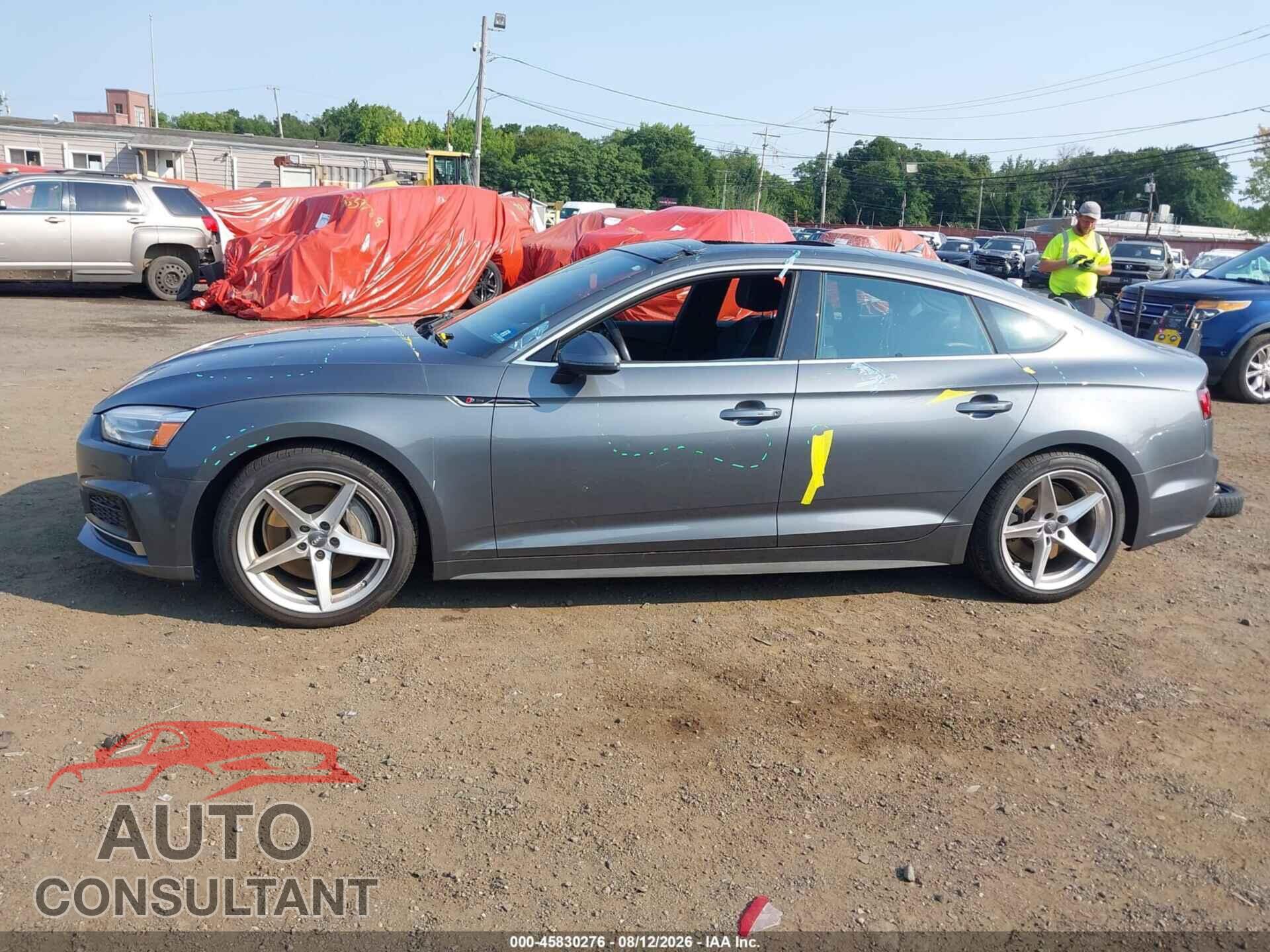 AUDI A5 2018 - WAUDNCF56JA088682