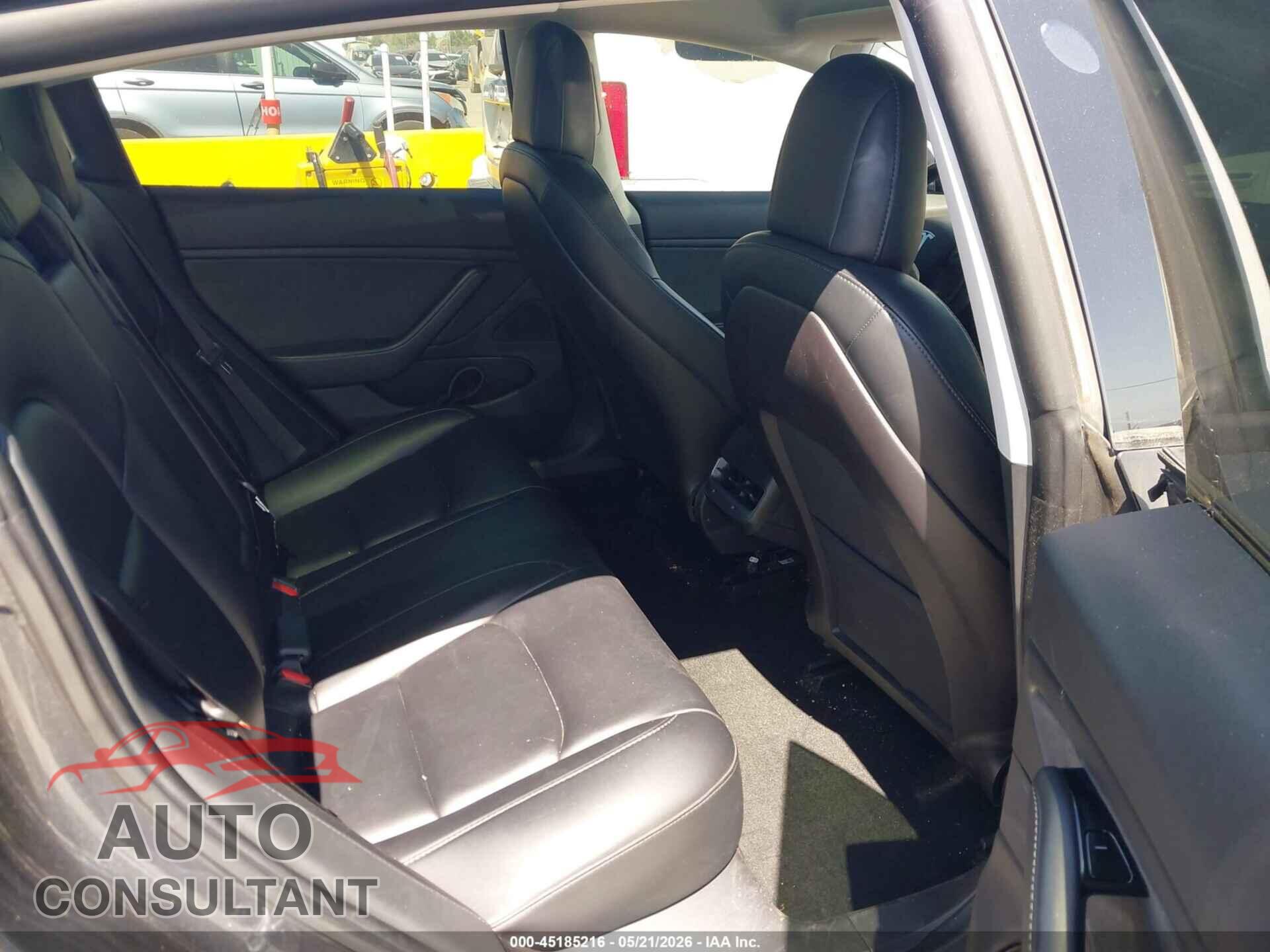TESLA MODEL 3 2019 - 5YJ3E1EA9KF398576