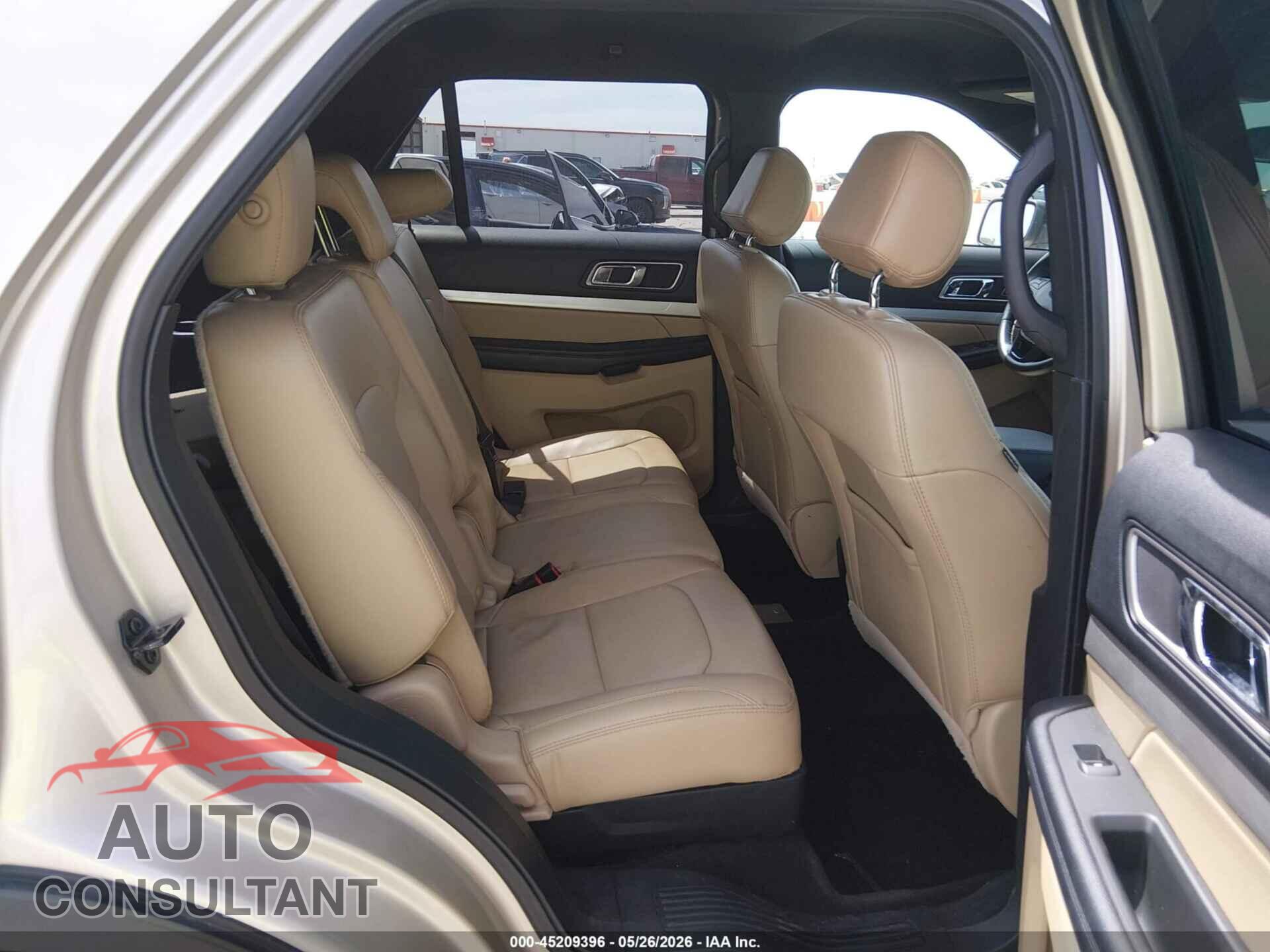 FORD EXPLORER 2017 - 1FM5K7D83HGD86260