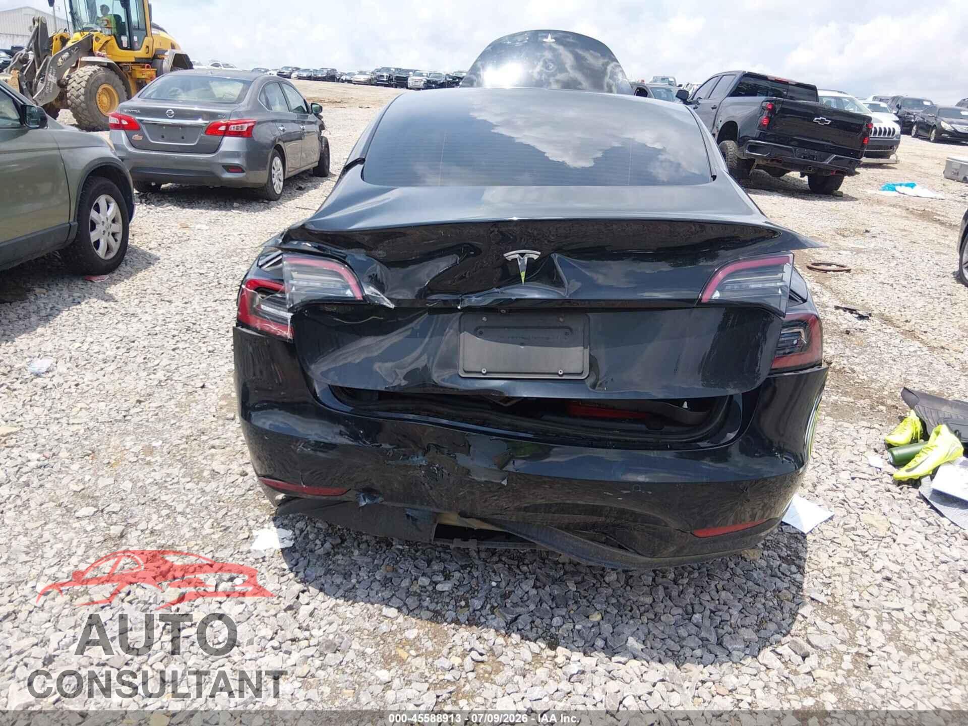 TESLA MODEL 3 2021 - 5YJ3E1EA2MF048726