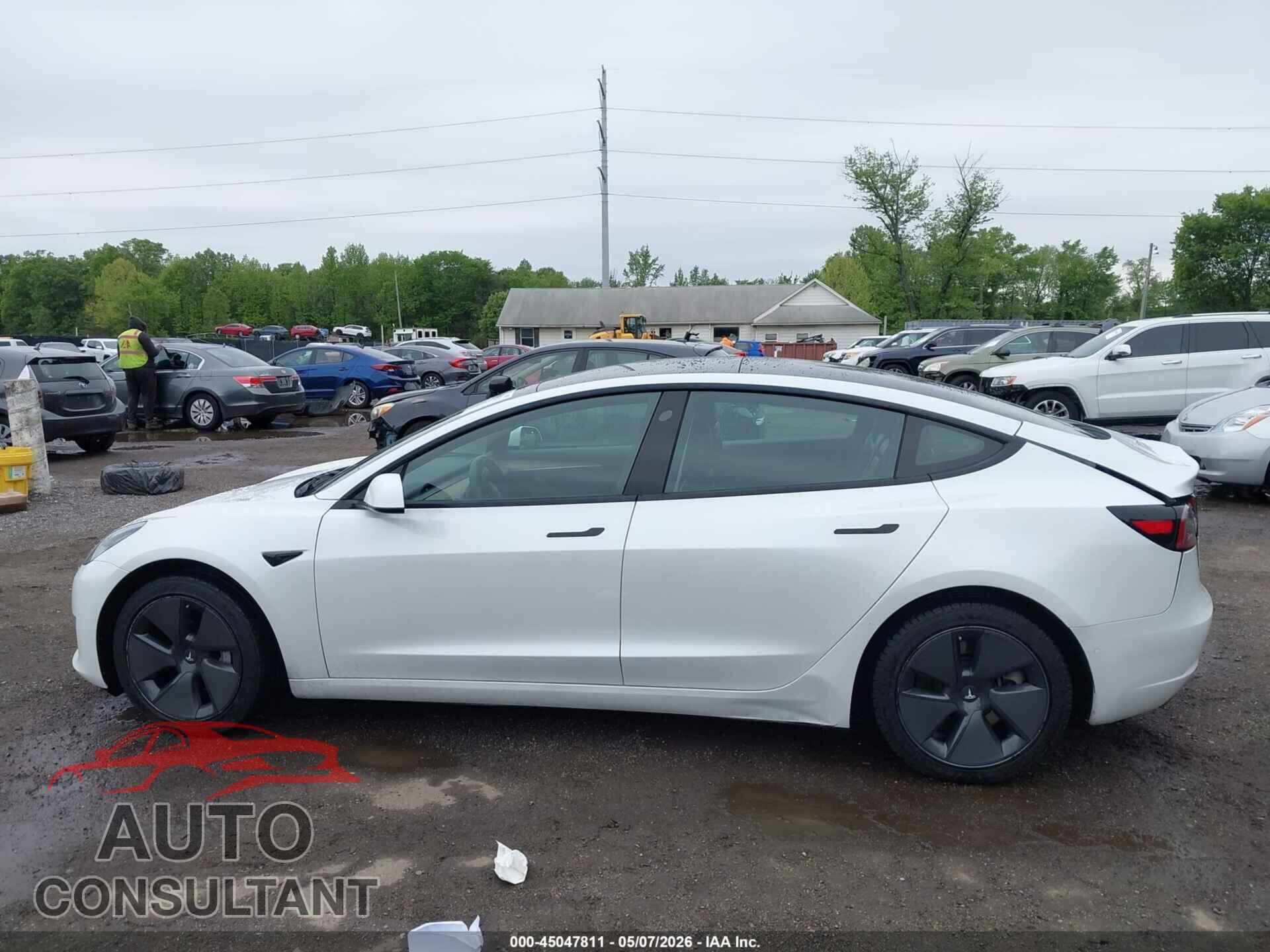TESLA MODEL 3 2022 - 5YJ3E1EB7NF276005