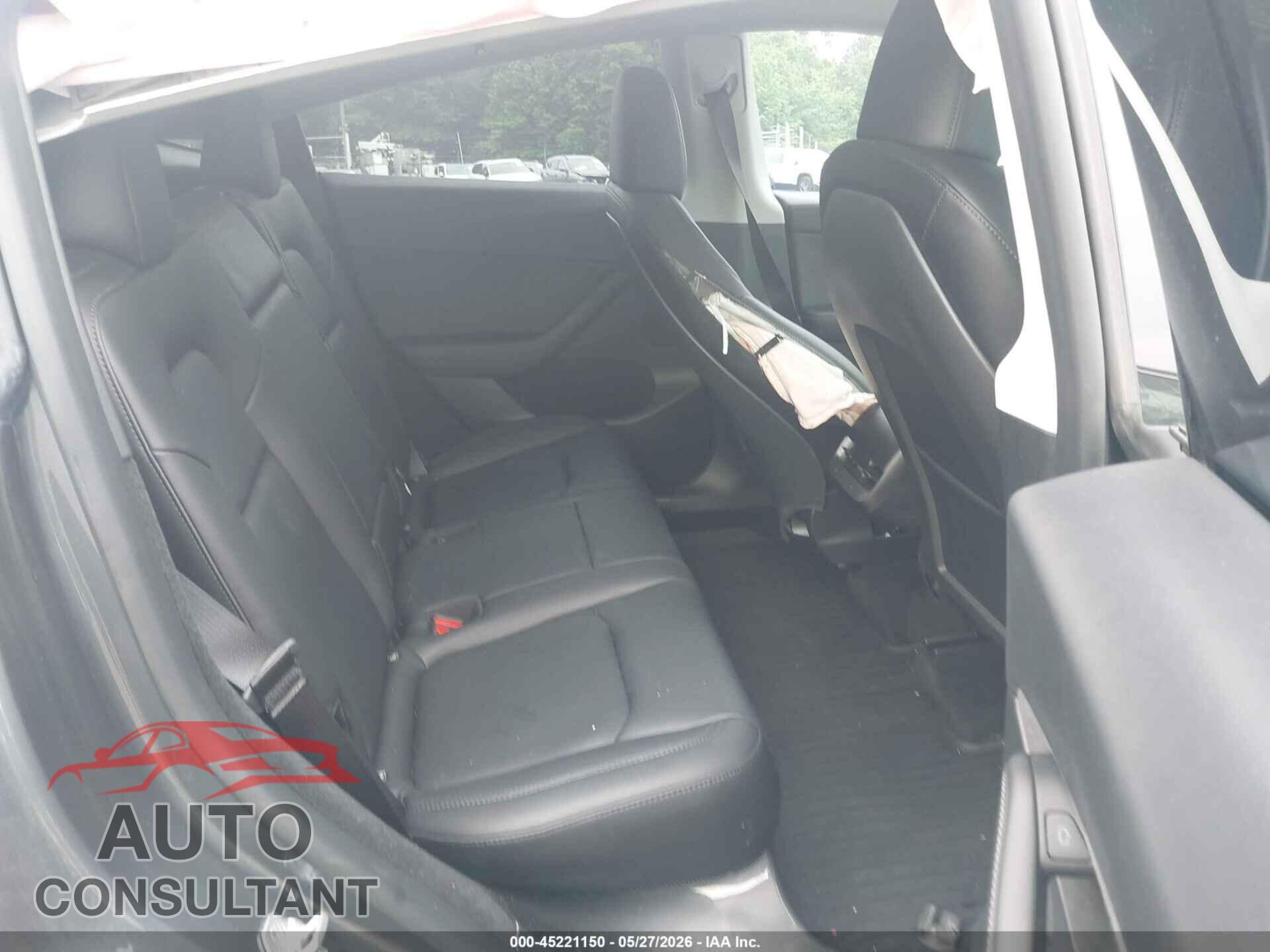 TESLA MODEL Y 2023 - 7SAYGDEF1PF899274