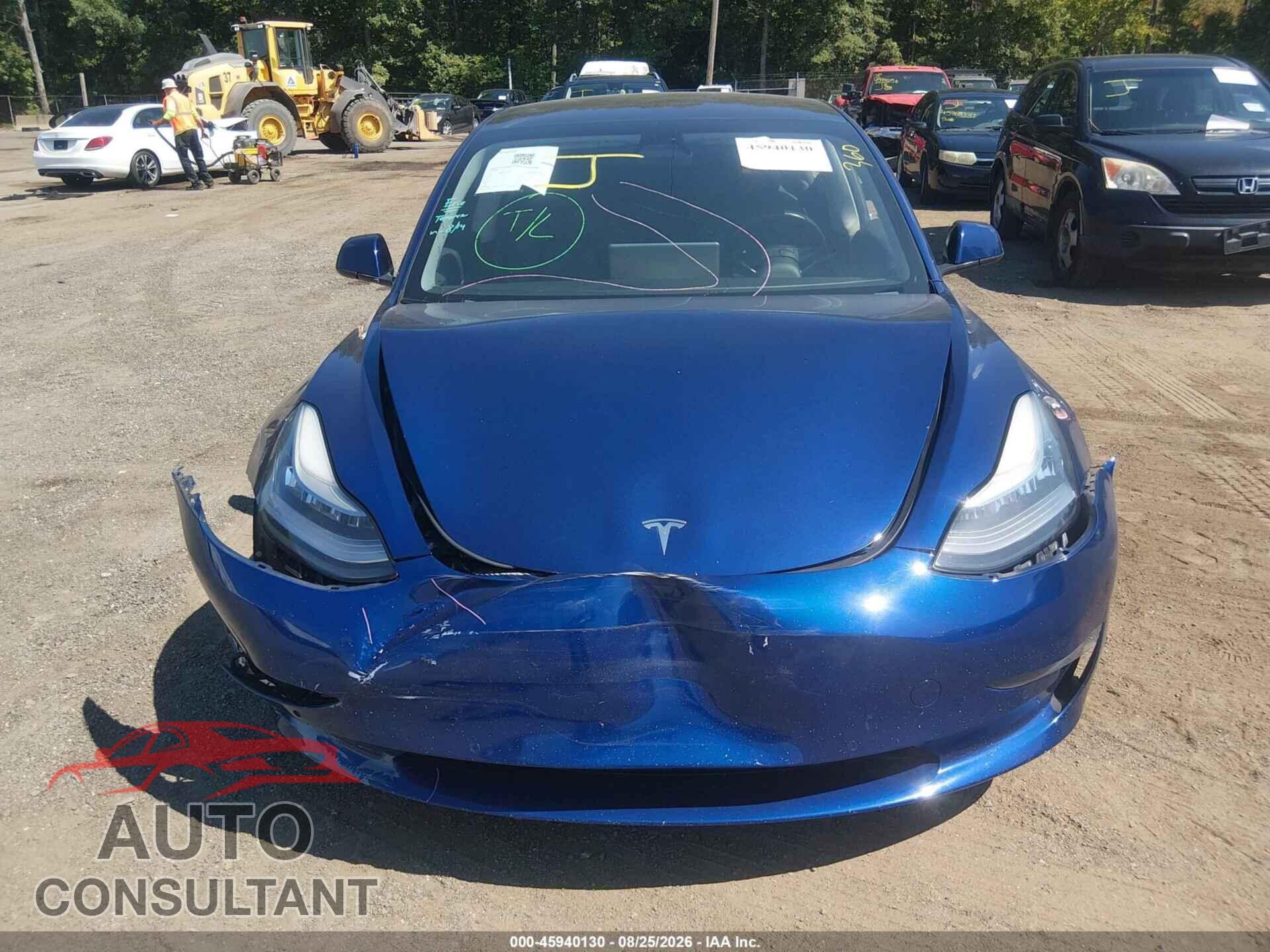 TESLA MODEL 3 2018 - 5YJ3E1EB8JF115382