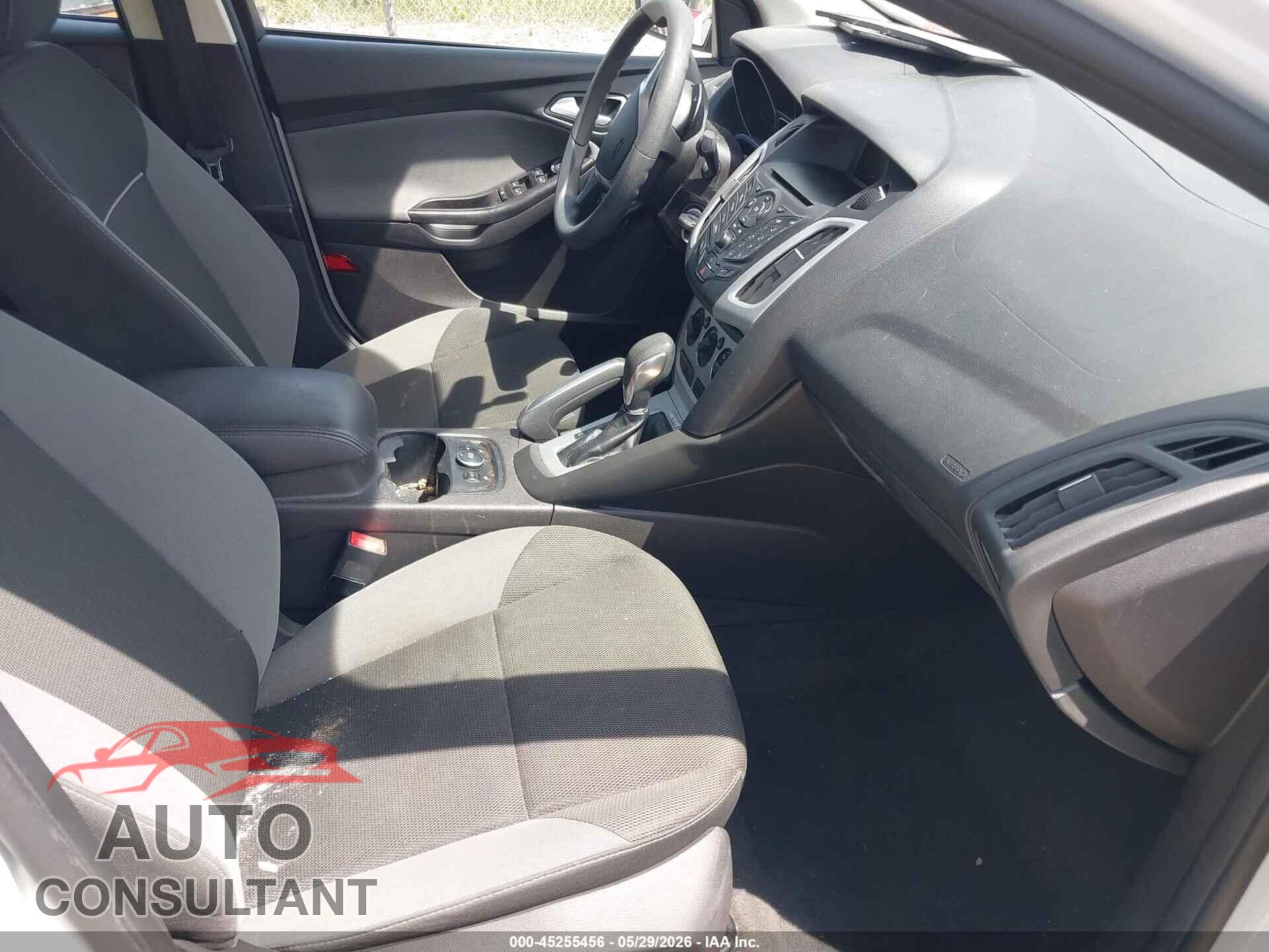 FORD FOCUS 2013 - 1FADP3F27DL363641