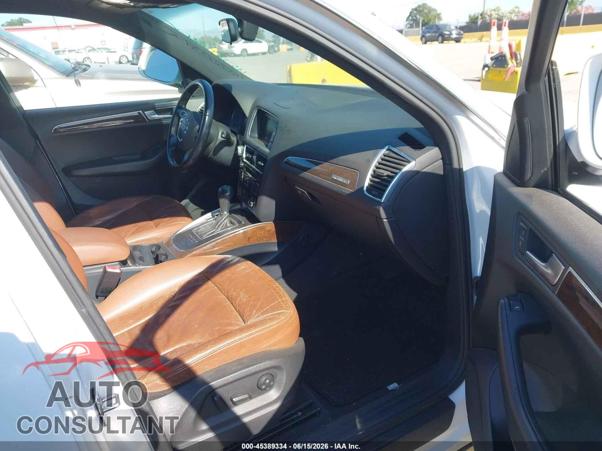 AUDI Q5 2011 - WA1CFAFP1BA006502