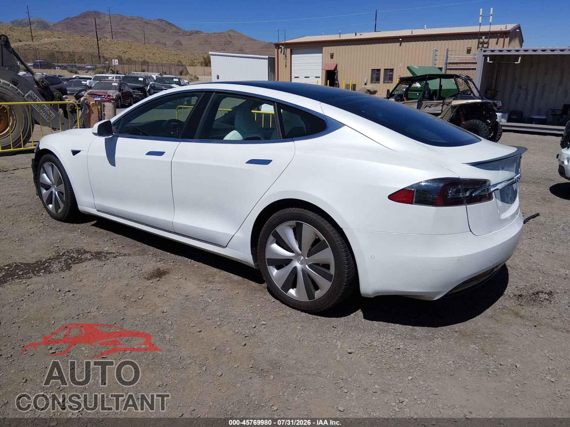 TESLA MODEL S 2020 - 5YJSA1E42LF400655