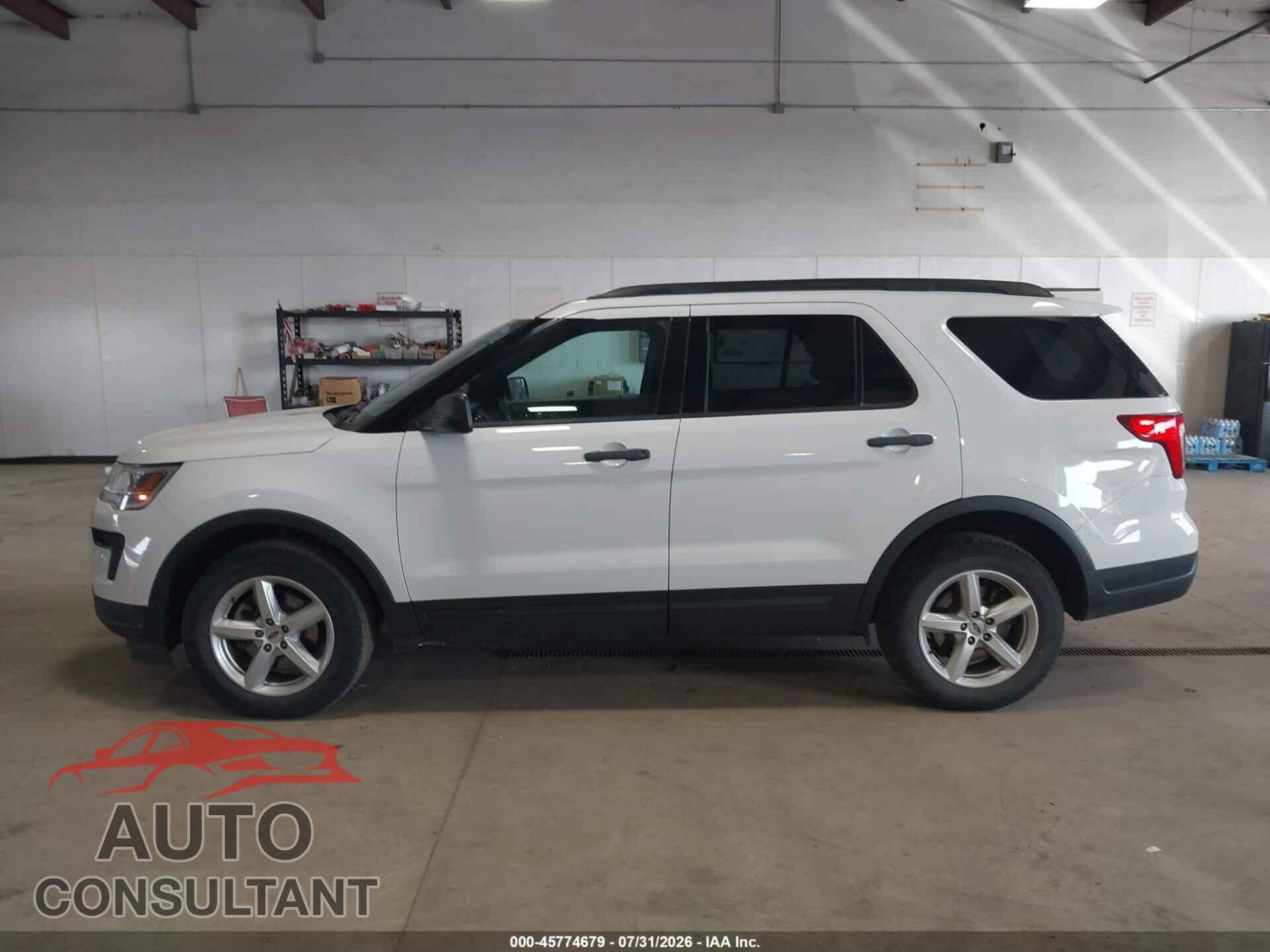 FORD EXPLORER 2018 - 1FM5K8B85JGB95275
