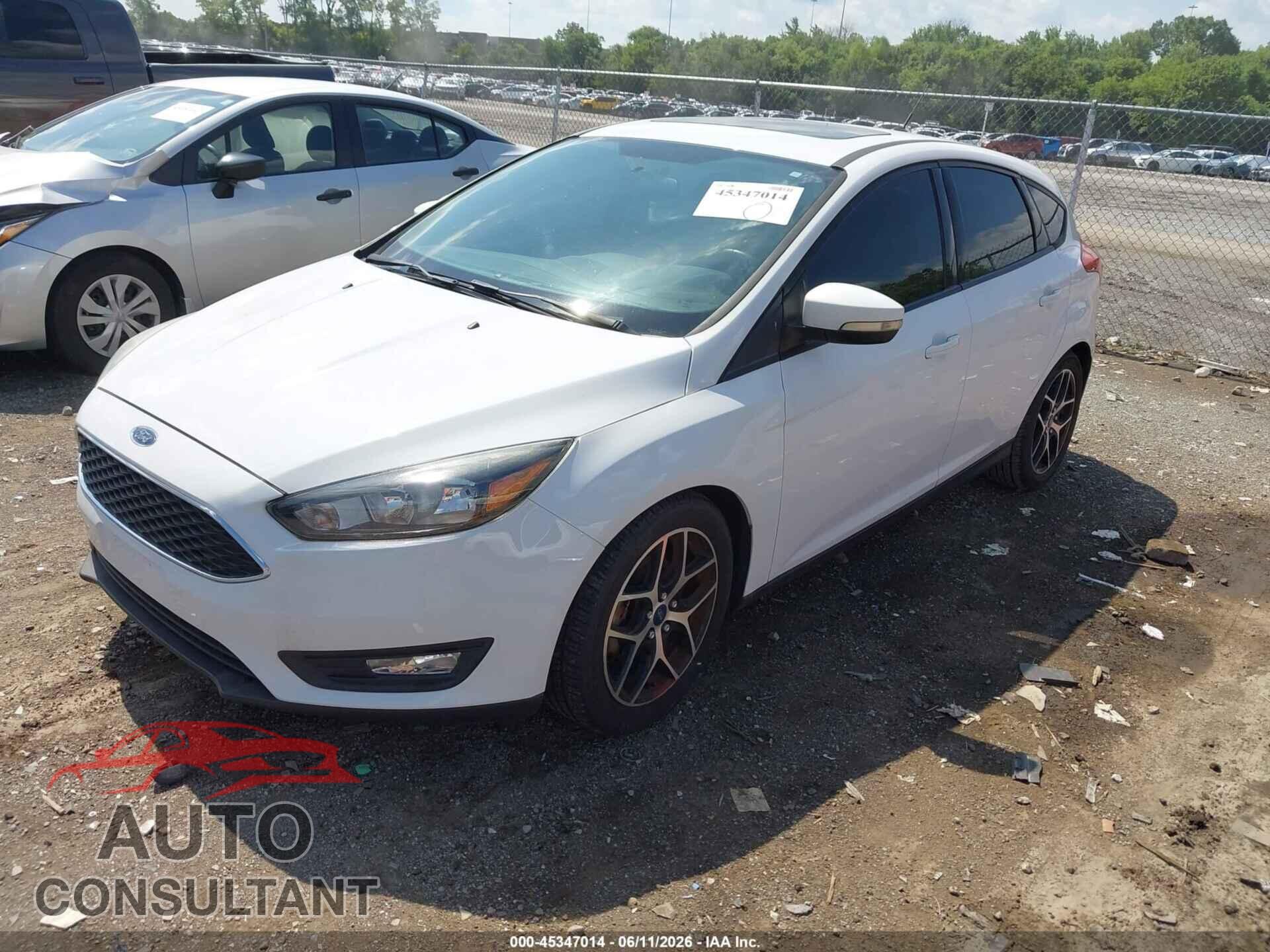 FORD FOCUS 2017 - 1FADP3M28HL339406