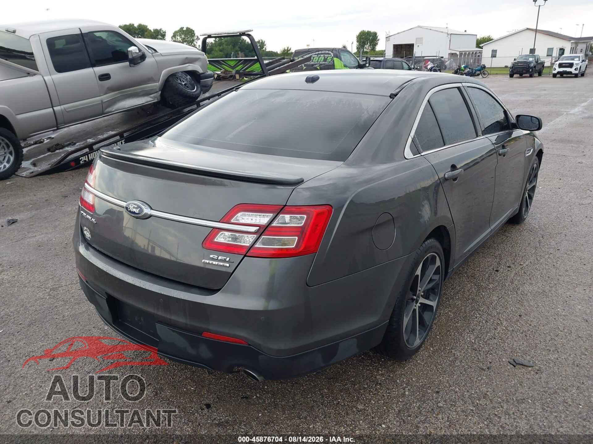 FORD TAURUS 2015 - 1FAHP2E87FG206365