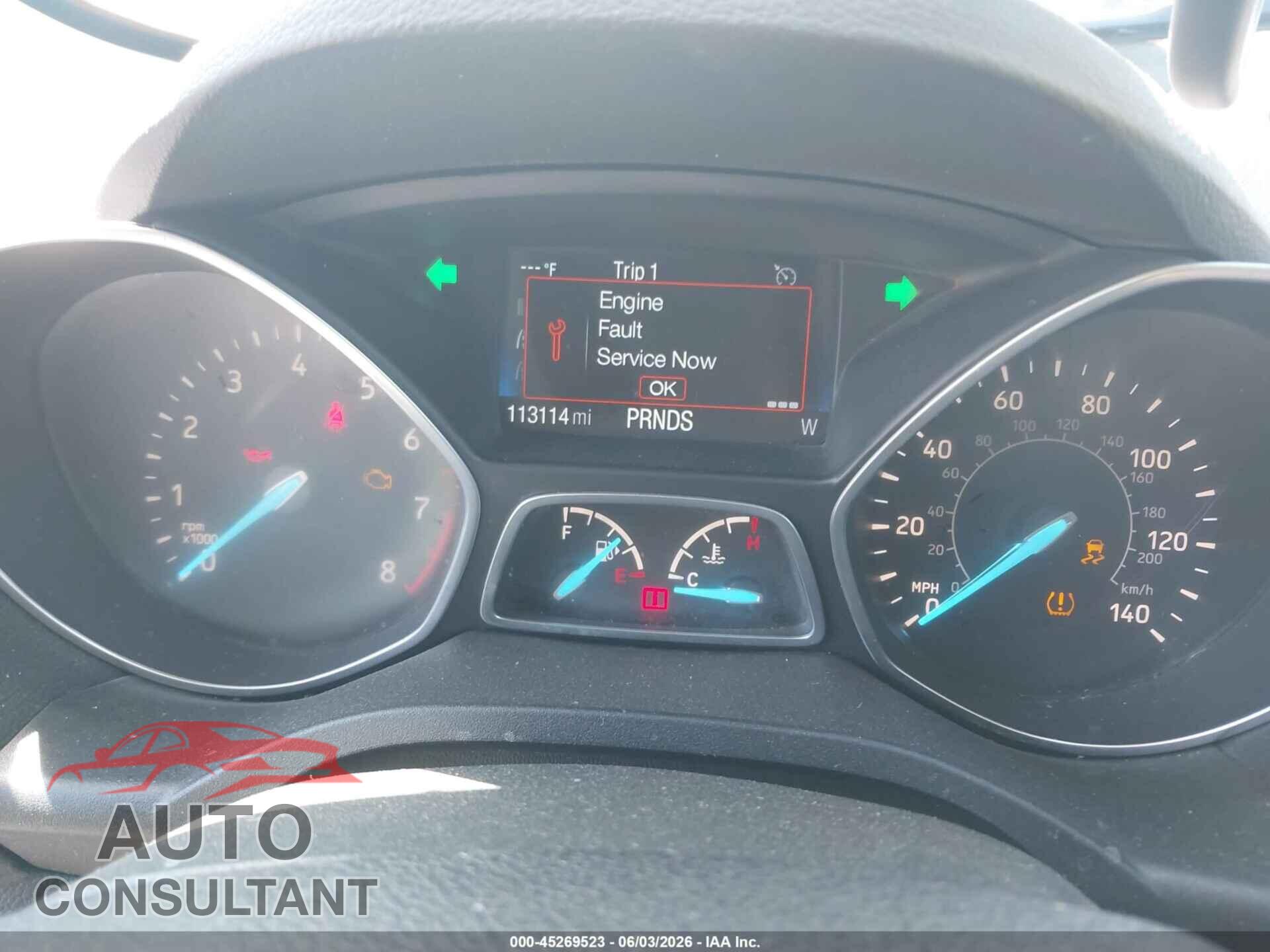 FORD ESCAPE 2017 - 1FMCU0GD2HUE40070