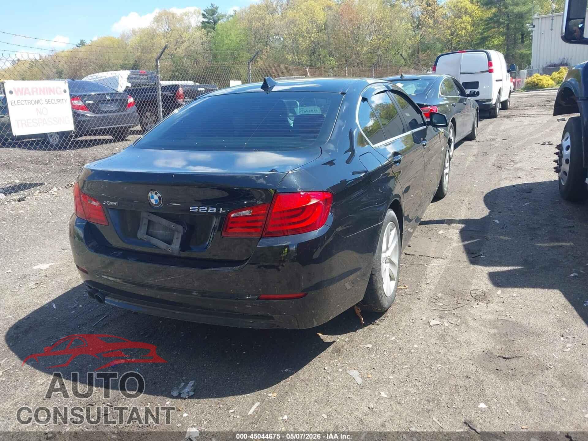 BMW 528I 2013 - WBAXH5C55DD113904