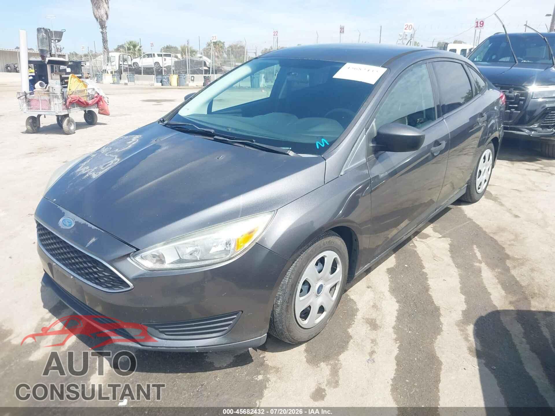 FORD FOCUS 2016 - 1FADP3E25GL275953