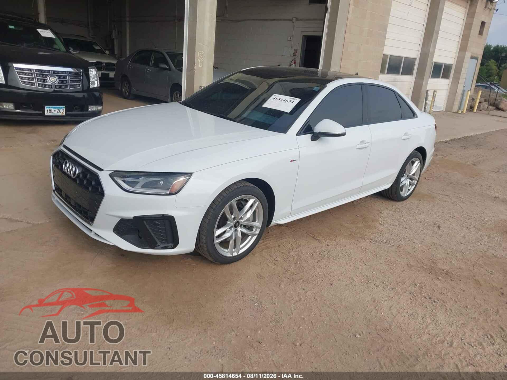 AUDI A4 2021 - WAUDAAF46MA056469