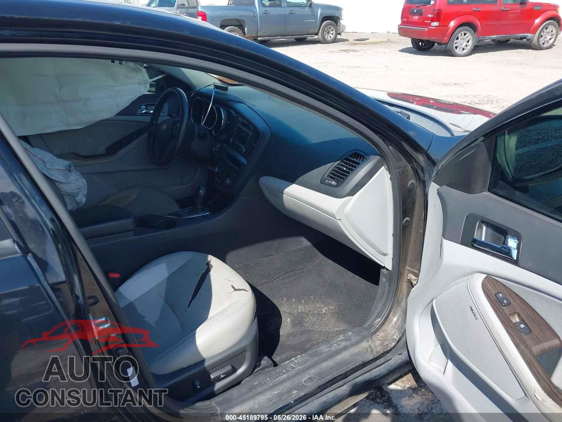 KIA OPTIMA 2012 - 5XXGN4A70CG089123