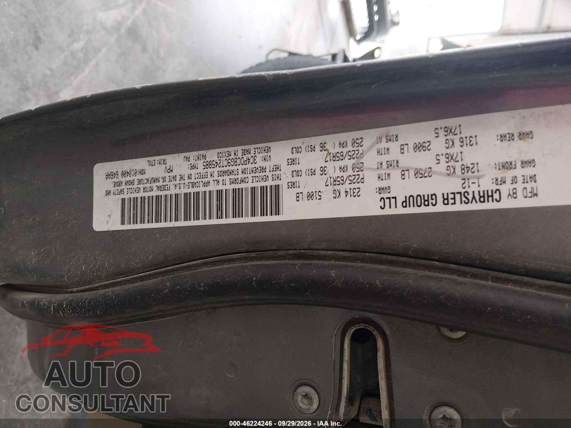DODGE JOURNEY 2012 - 3C4PDCBG9CT245885