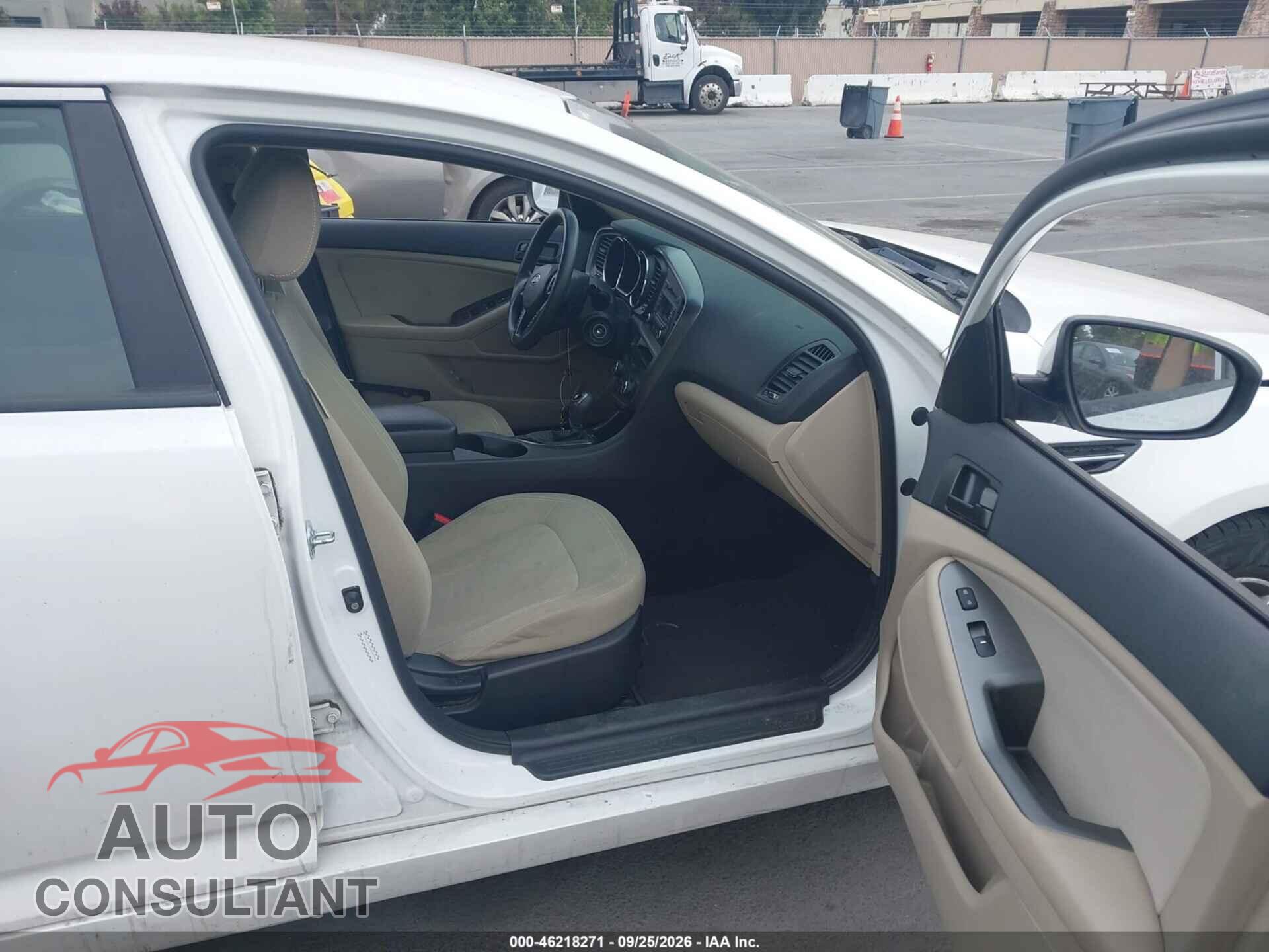 KIA OPTIMA 2011 - KNAGM4A72B5080944