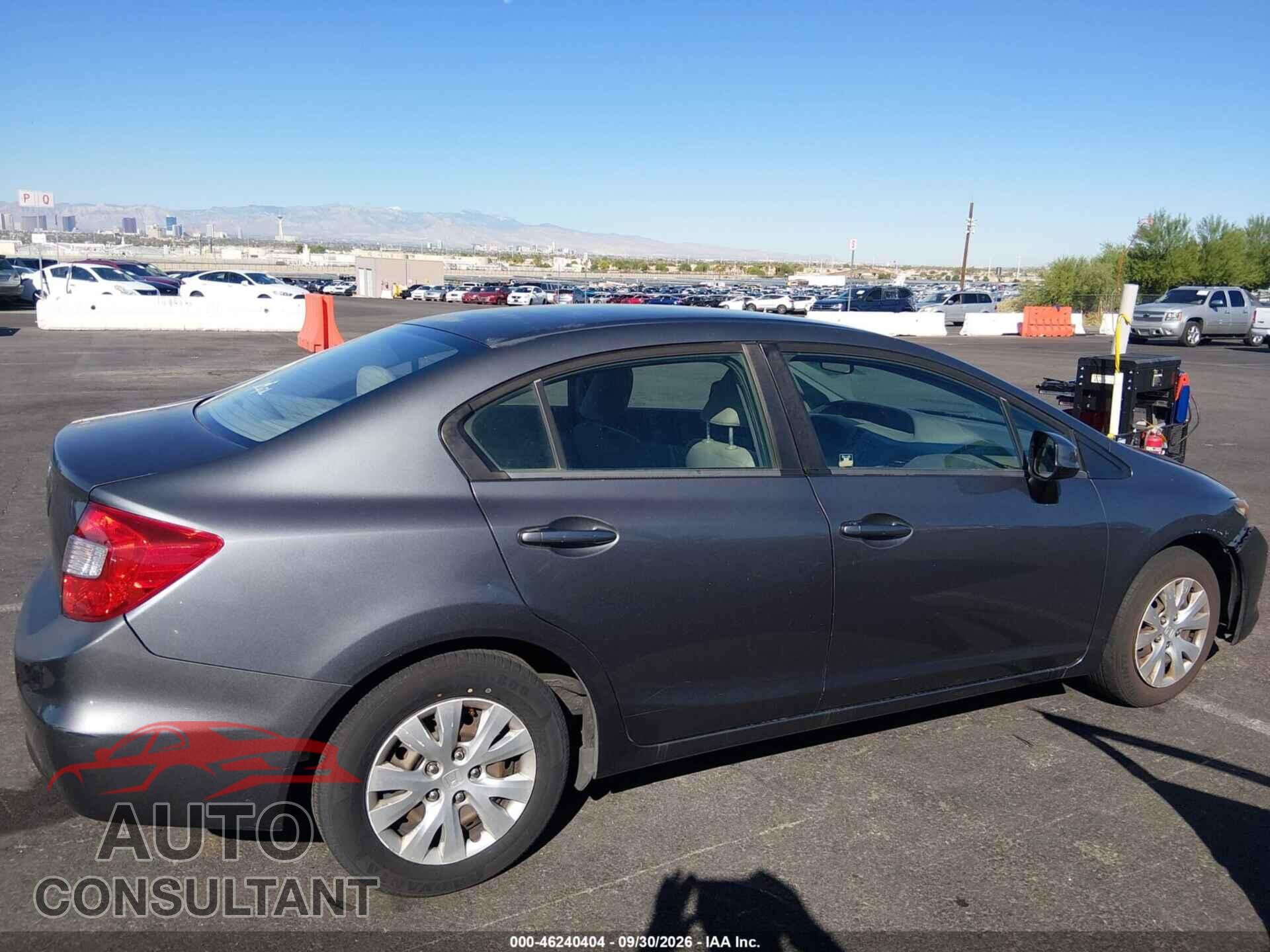 HONDA CIVIC 2012 - 19XFB2F57CE377004