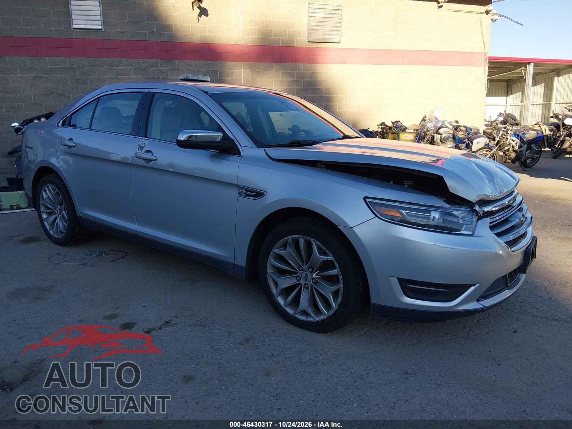 FORD TAURUS 2017 - 1FAHP2F86HG129070