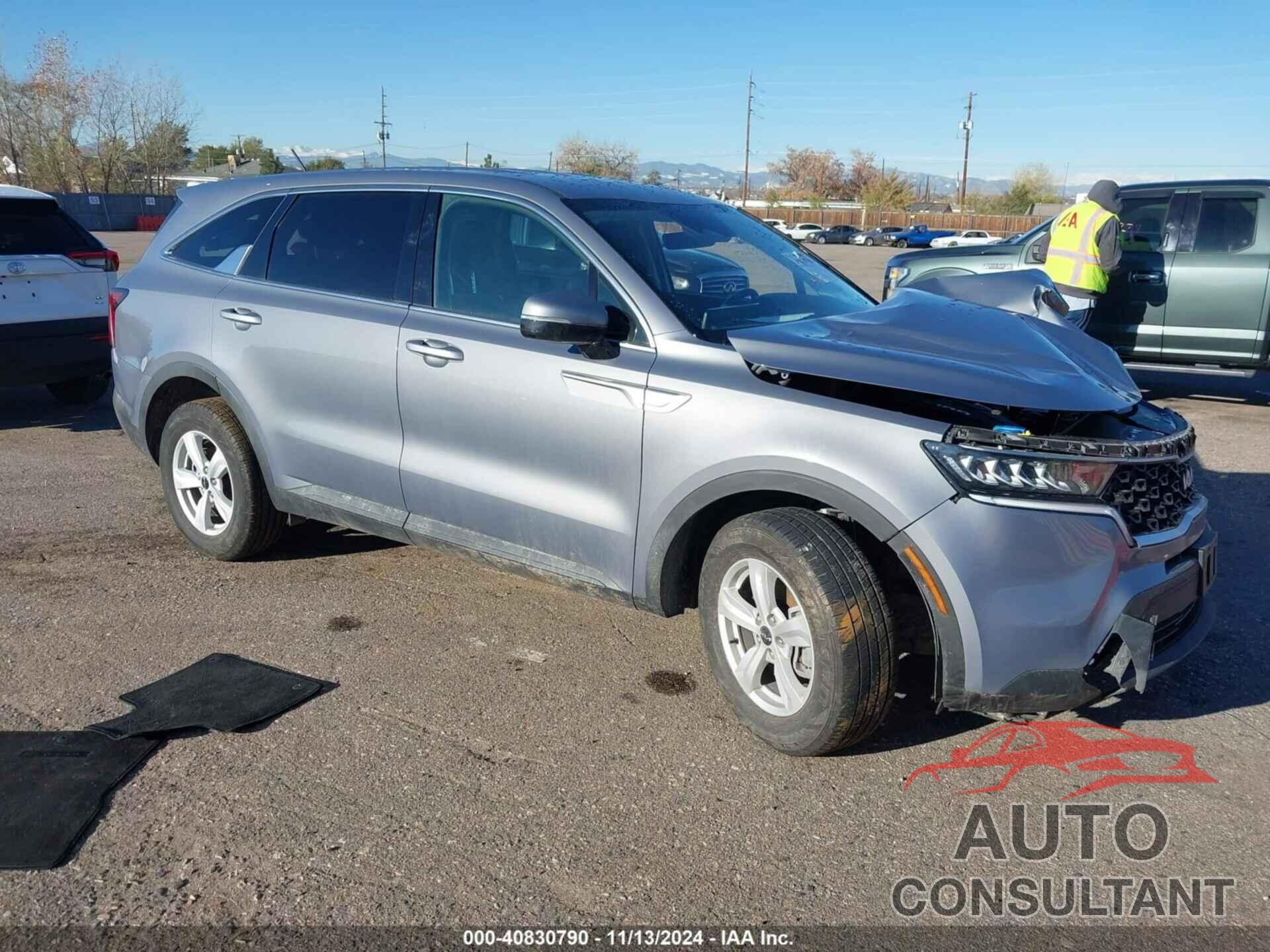 KIA SORENTO 2022 - 5XYRGDLC4NG075060