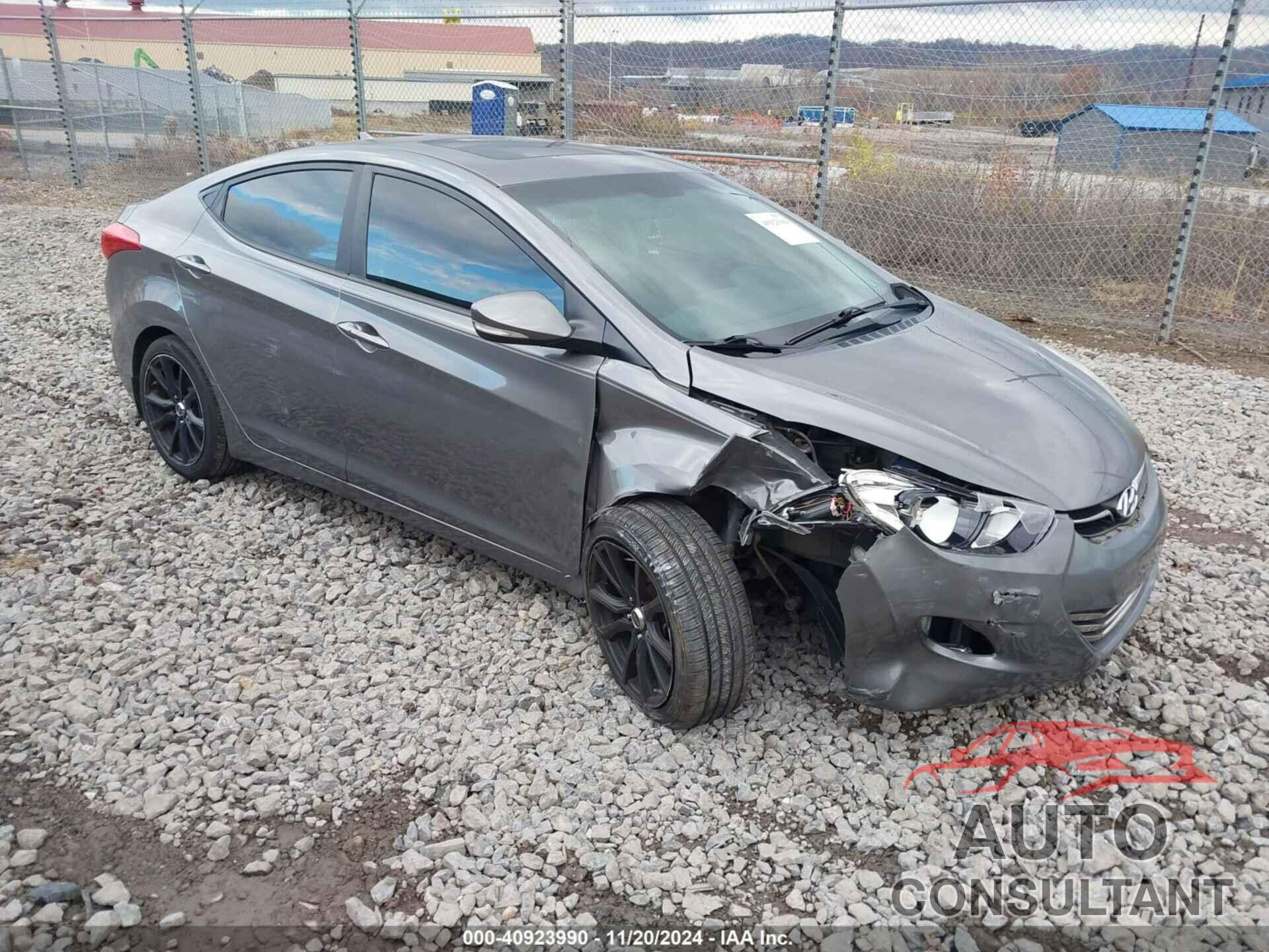 HYUNDAI ELANTRA 2013 - 5NPDH4AE0DH231646