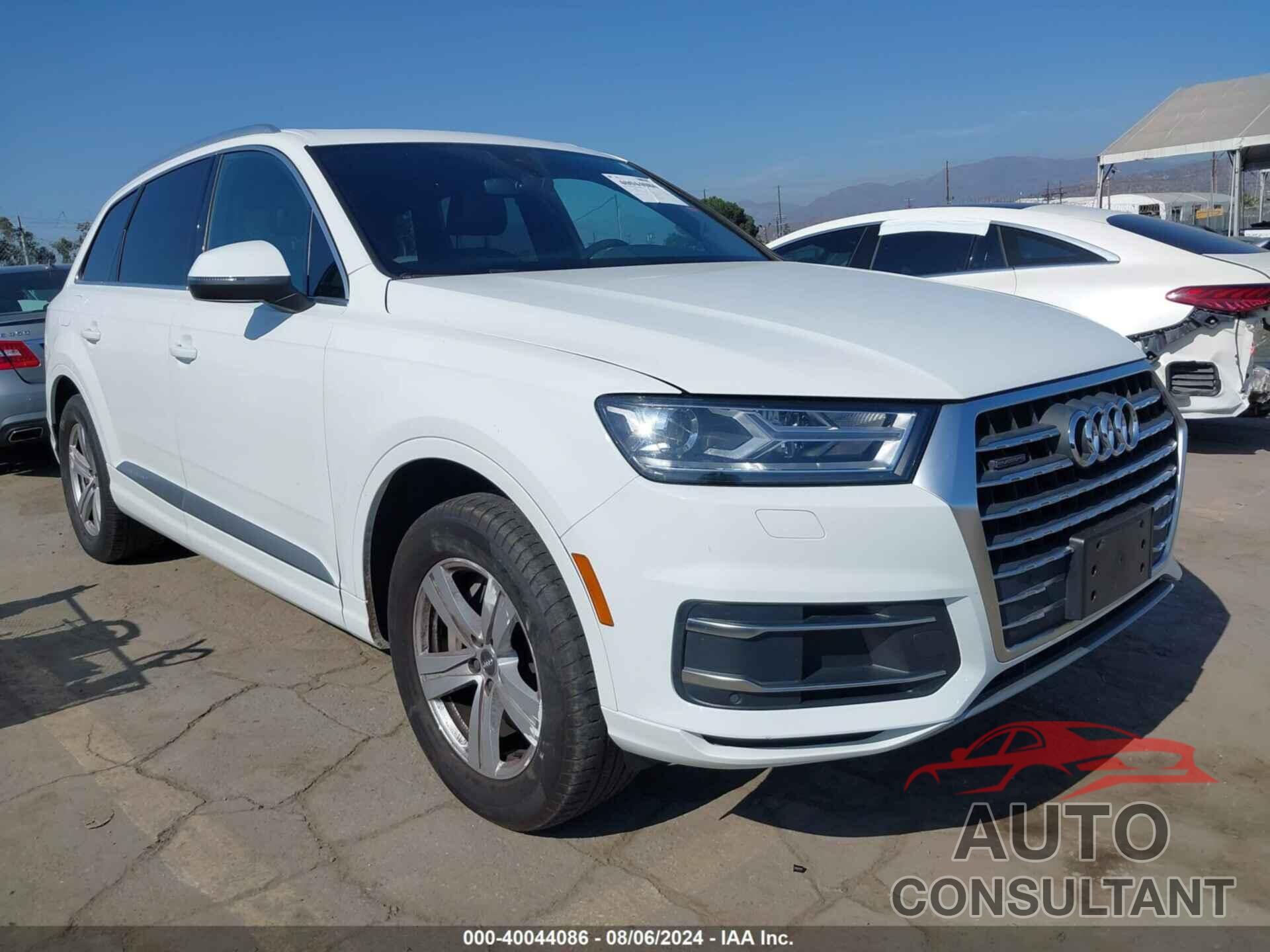 AUDI Q7 2019 - WA1AHAF72KD023342