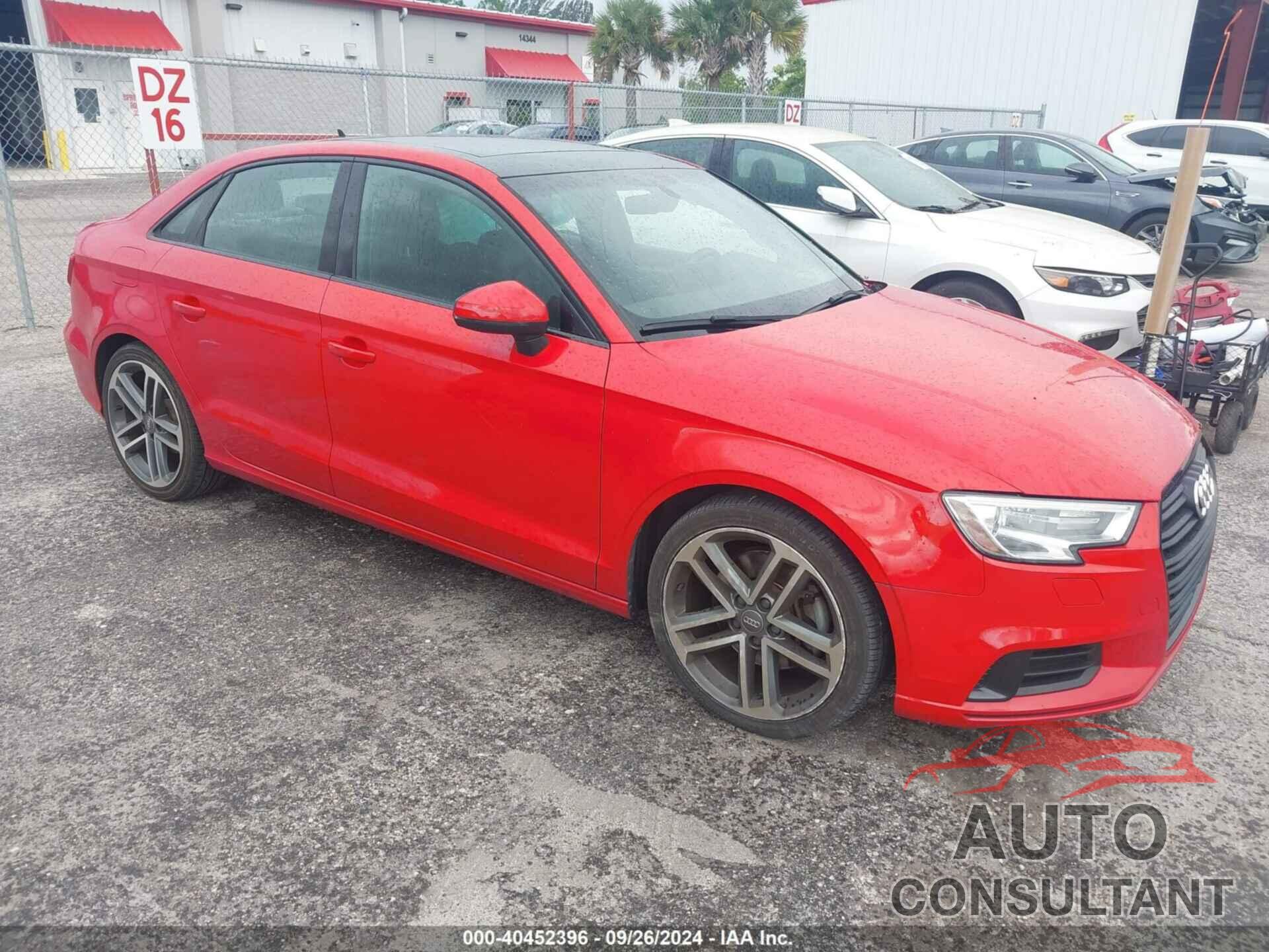 AUDI A3 2019 - WAUAUGFF4KA089787