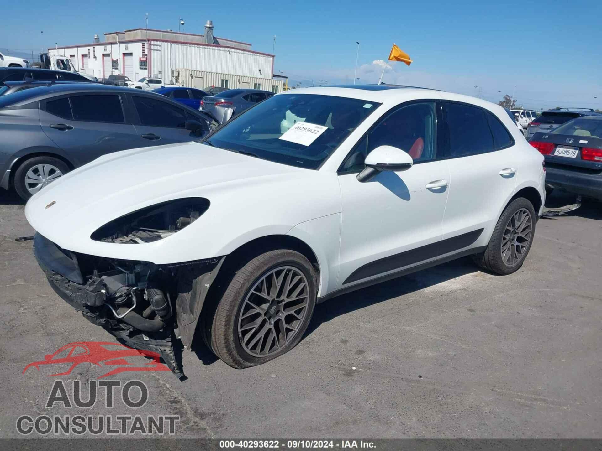 PORSCHE MACAN 2017 - WP1AA2A59HLB01974