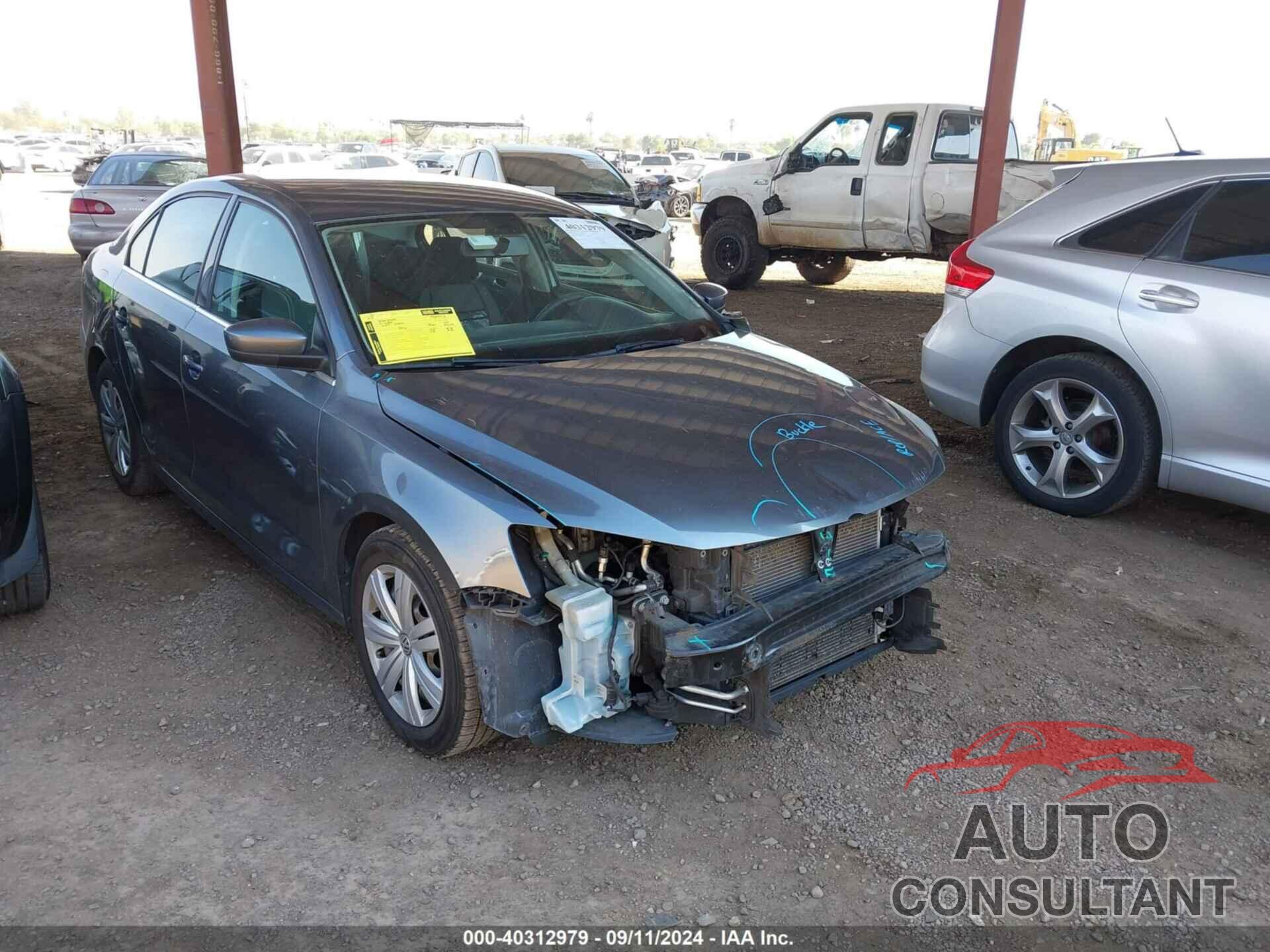 VOLKSWAGEN JETTA 2017 - 3VW2B7AJ5HM381675