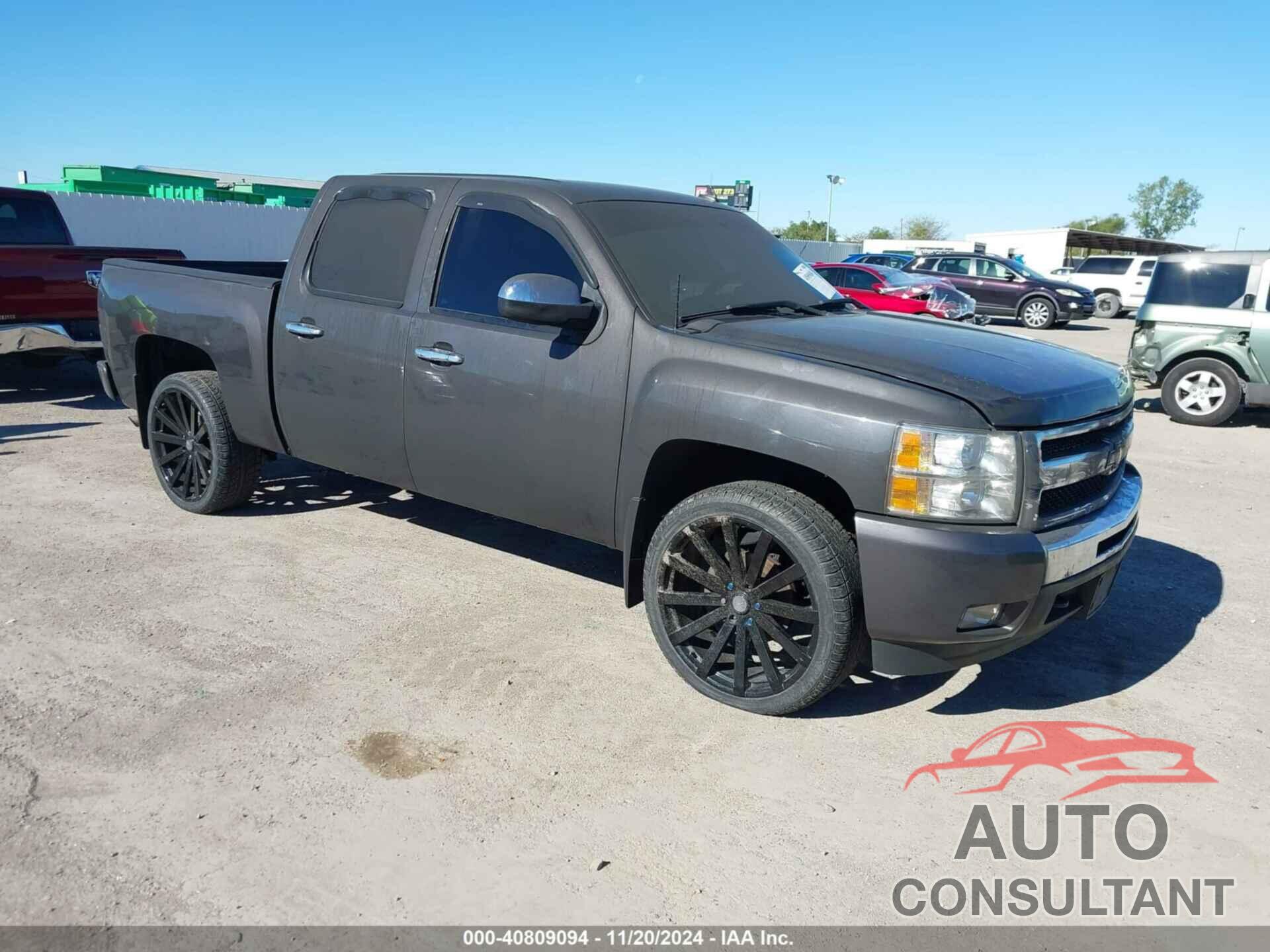 CHEVROLET SILVERADO 1500 2011 - 3GCPCSE06BG229002