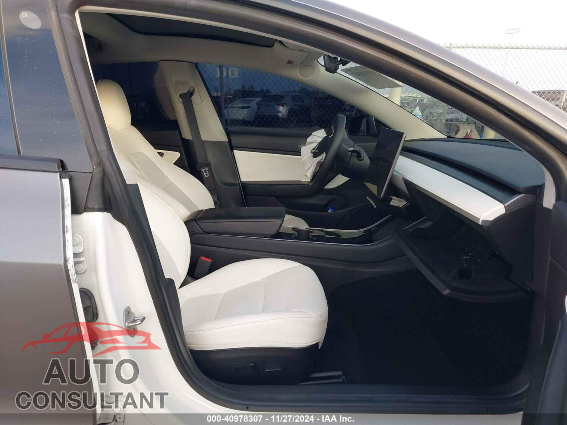 TESLA MODEL 3 2020 - 5YJ3E1EC2LF792018