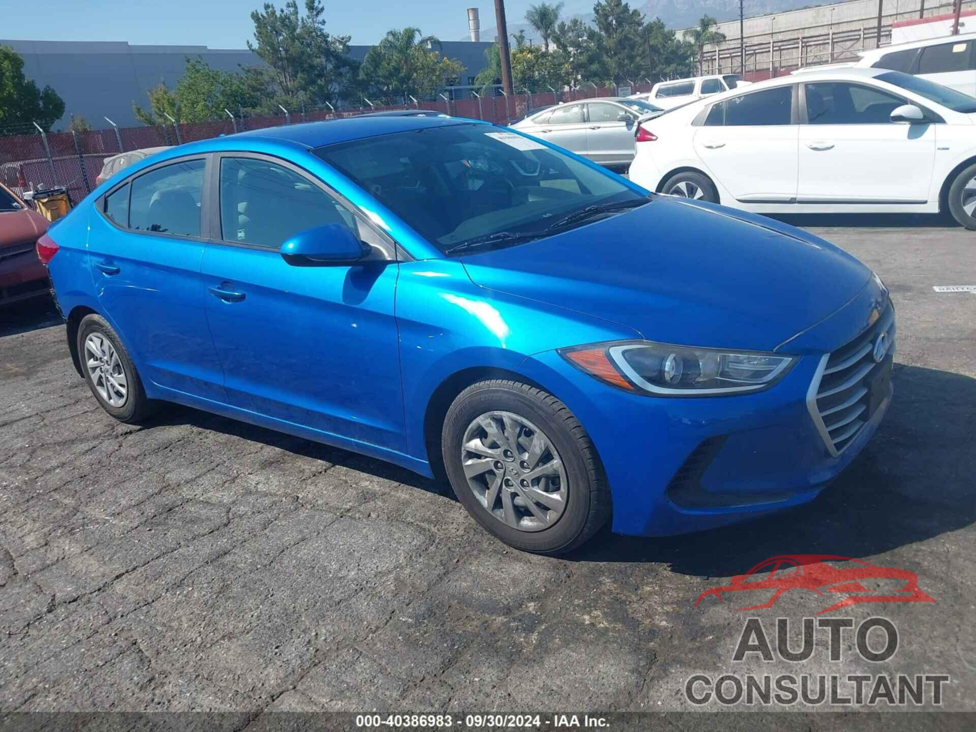 HYUNDAI ELANTRA 2017 - KMHD74LF3HU409596