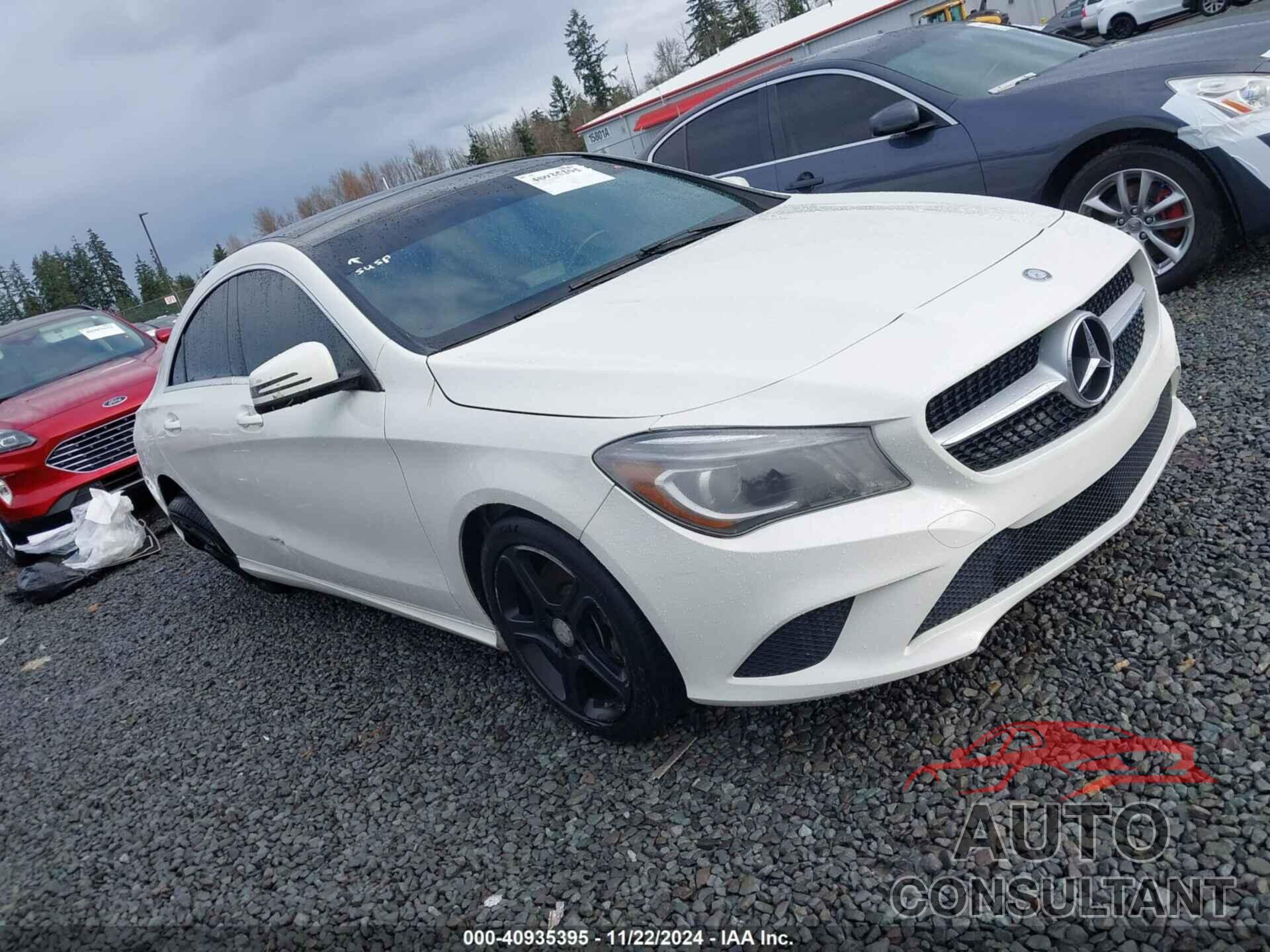 MERCEDES-BENZ CLA 250 2014 - WDDSJ4EB3EN159277