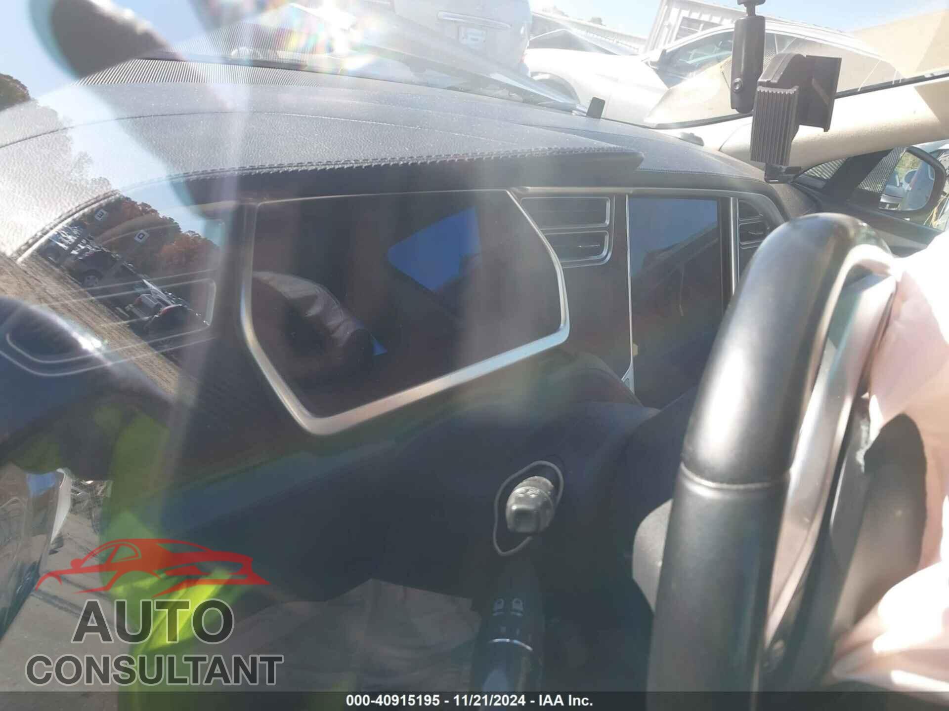 TESLA MODEL S 2013 - 5YJSA1DP7DFP11737